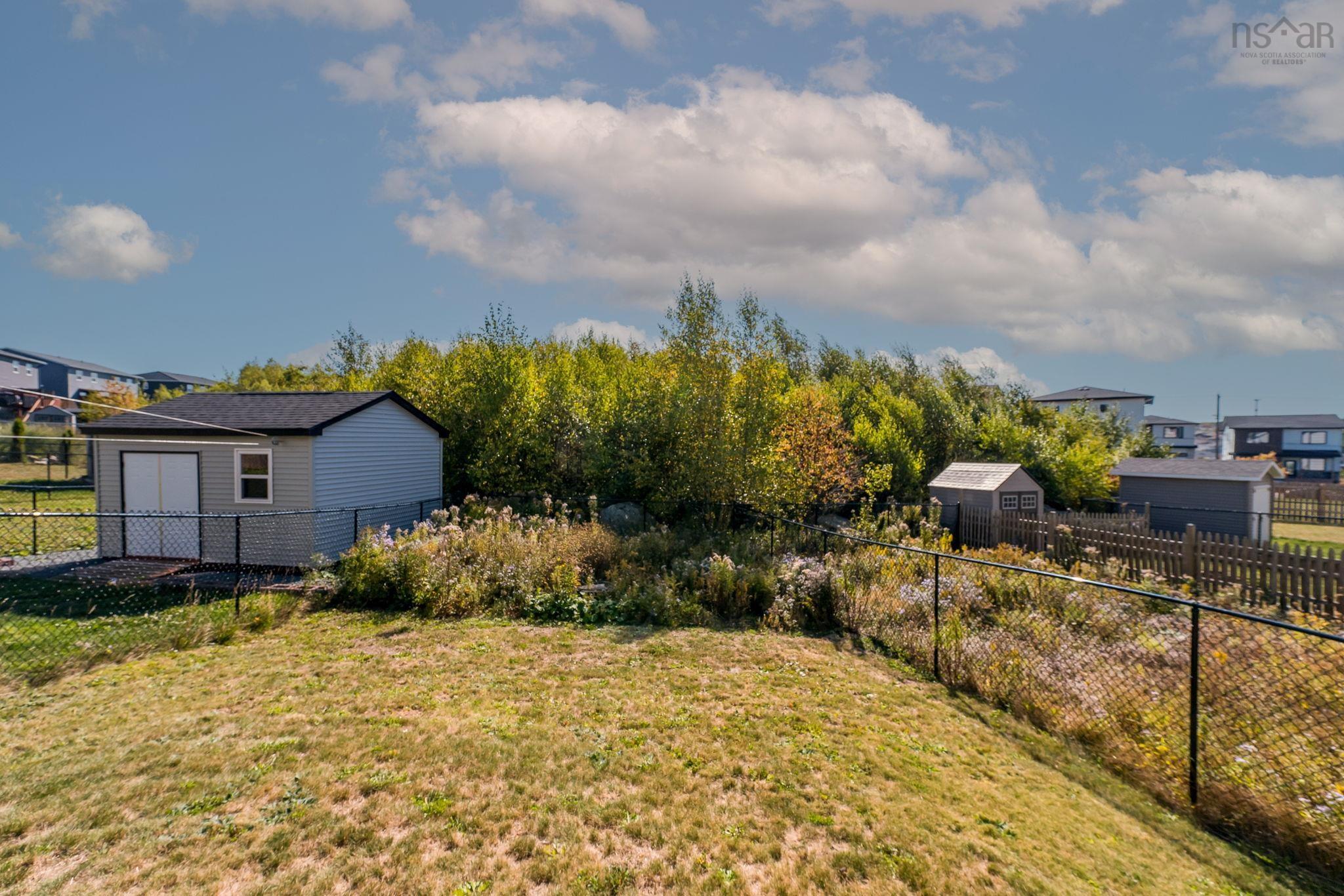 35 Onyx Crescent, Spryfield, NS (MLS 202525292)