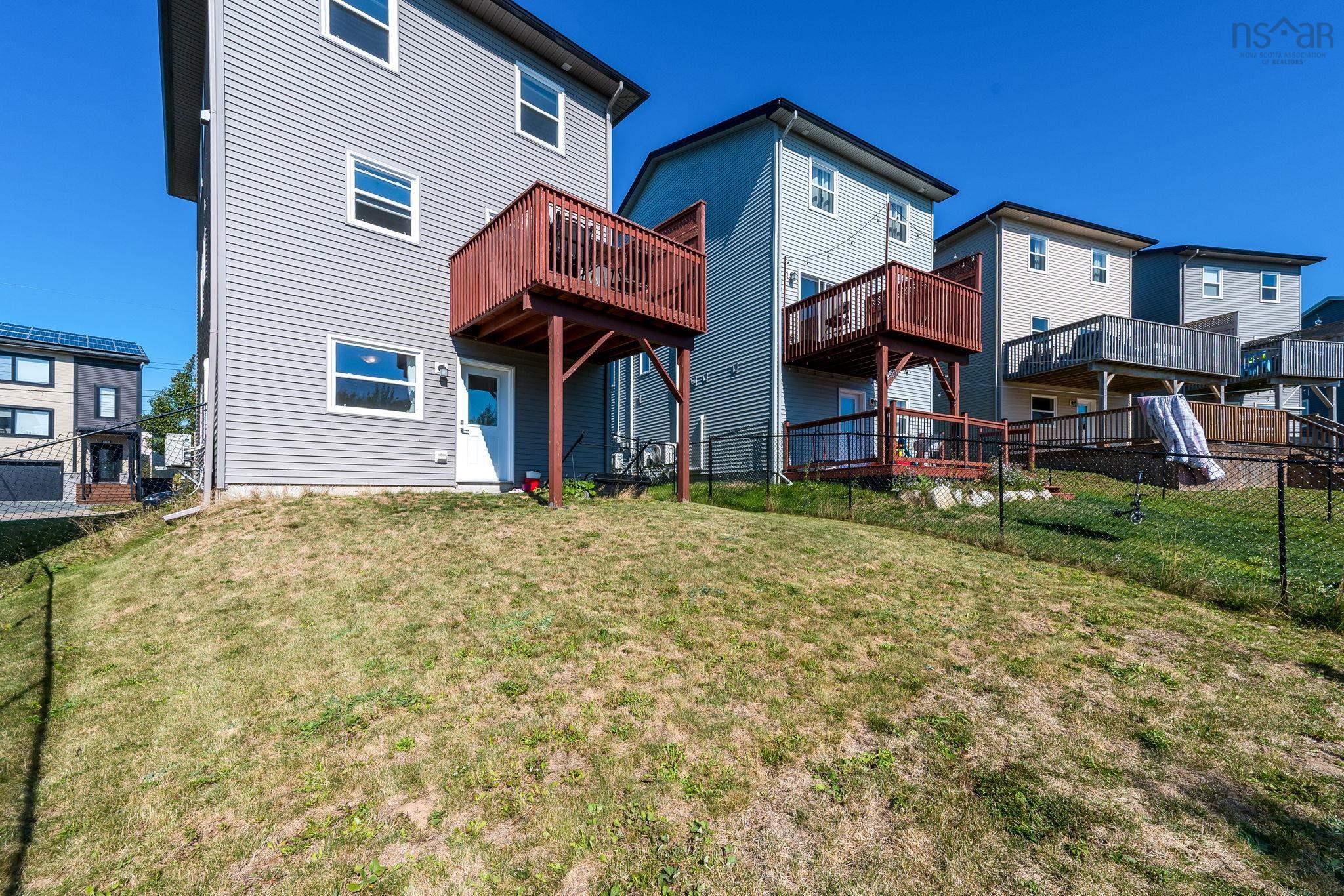 35 Onyx Crescent, Spryfield, NS (MLS 202525292)