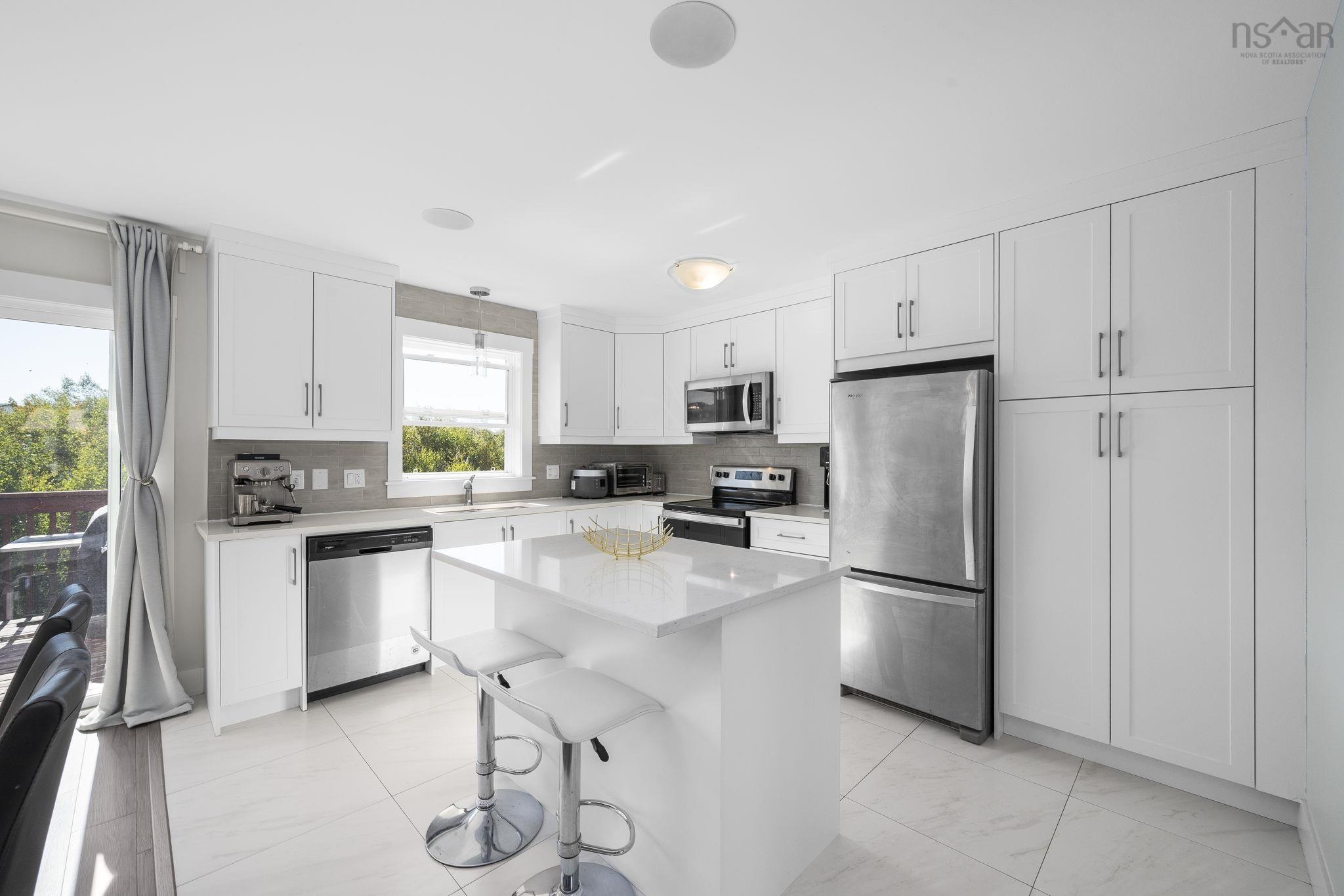 35 Onyx Crescent, Spryfield, NS (MLS 202525292)