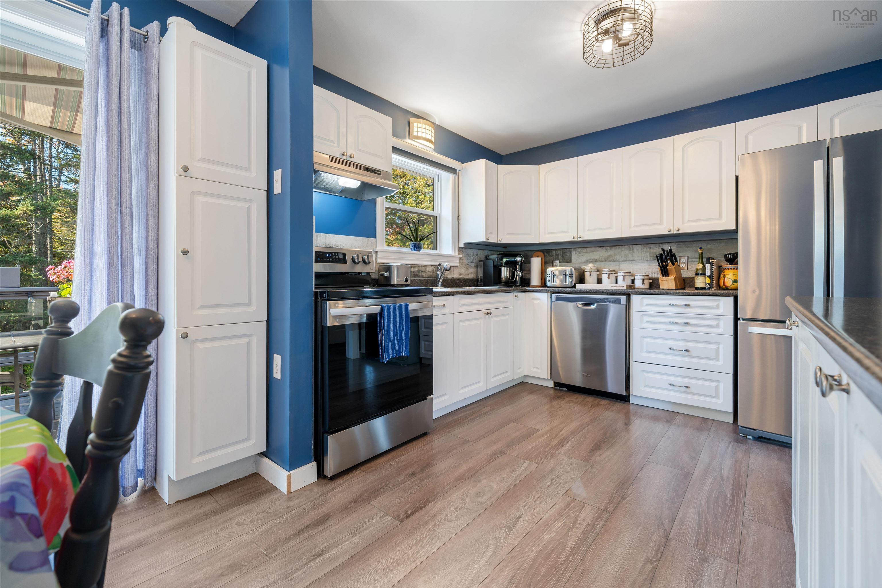 82 Sunnyvale Crescent, Lower Sackville, NS (MLS 202525314)