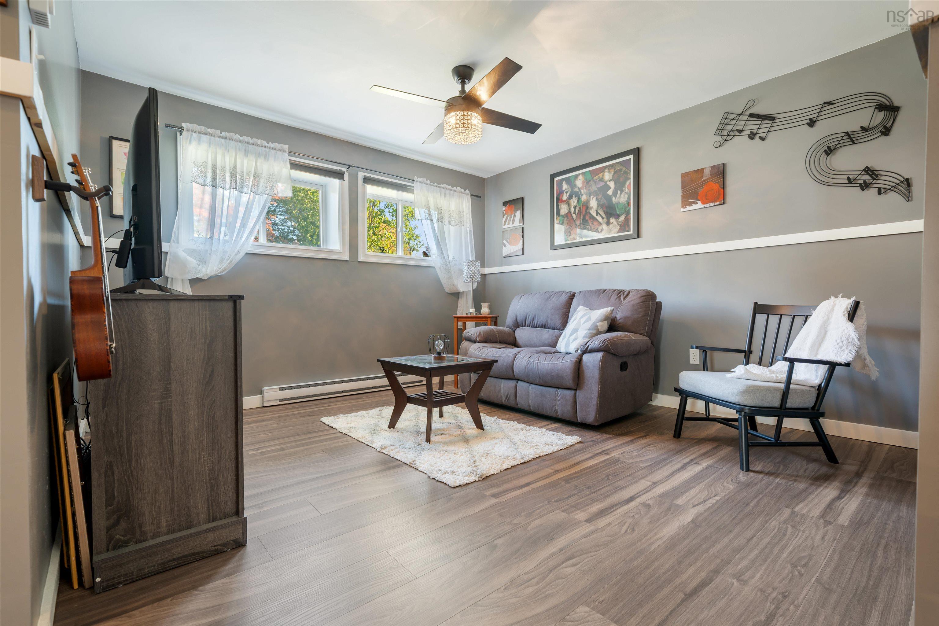 82 Sunnyvale Crescent, Lower Sackville, NS (MLS 202525314)