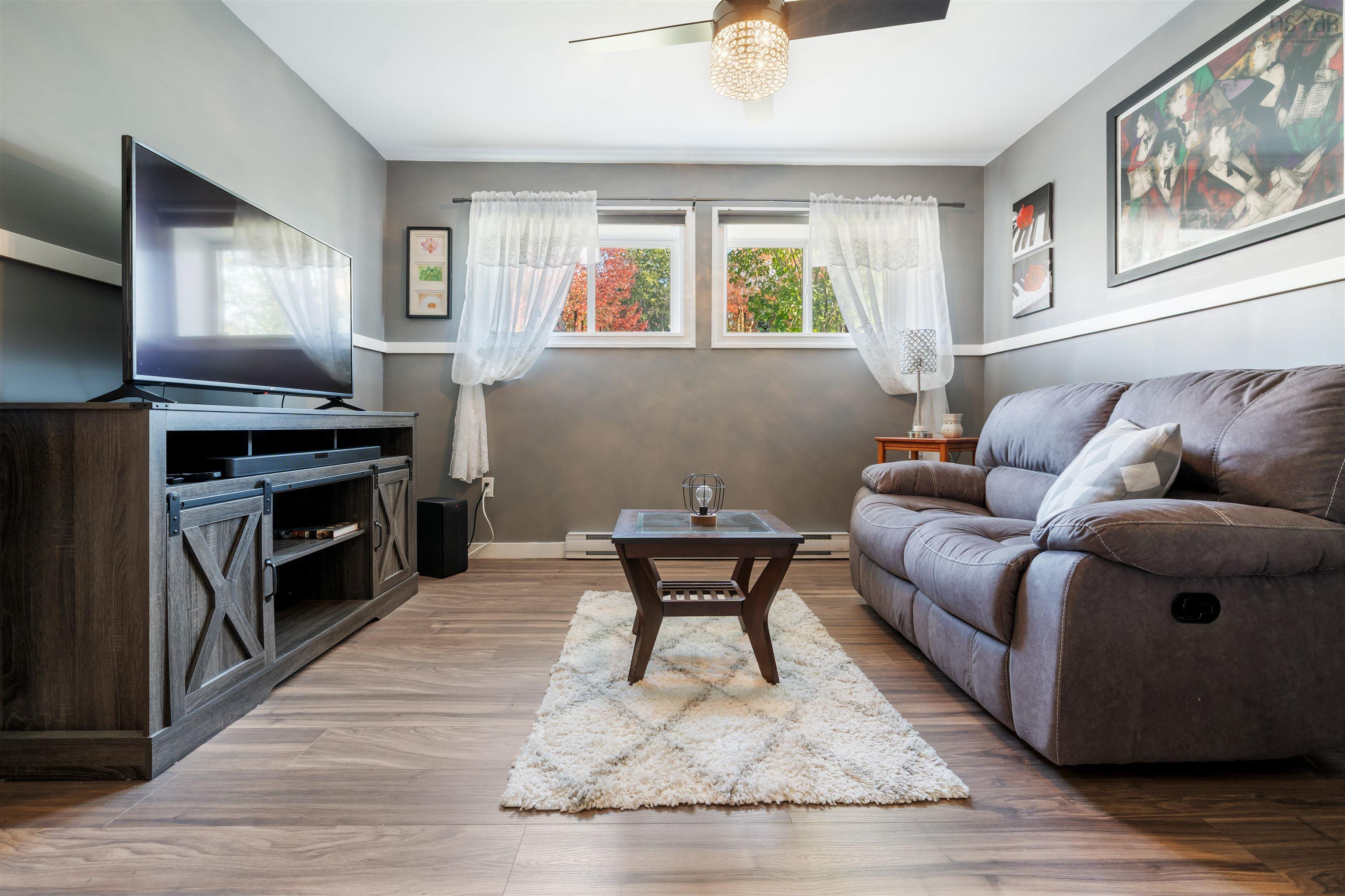 82 Sunnyvale Crescent, Lower Sackville, NS (MLS 202525314)