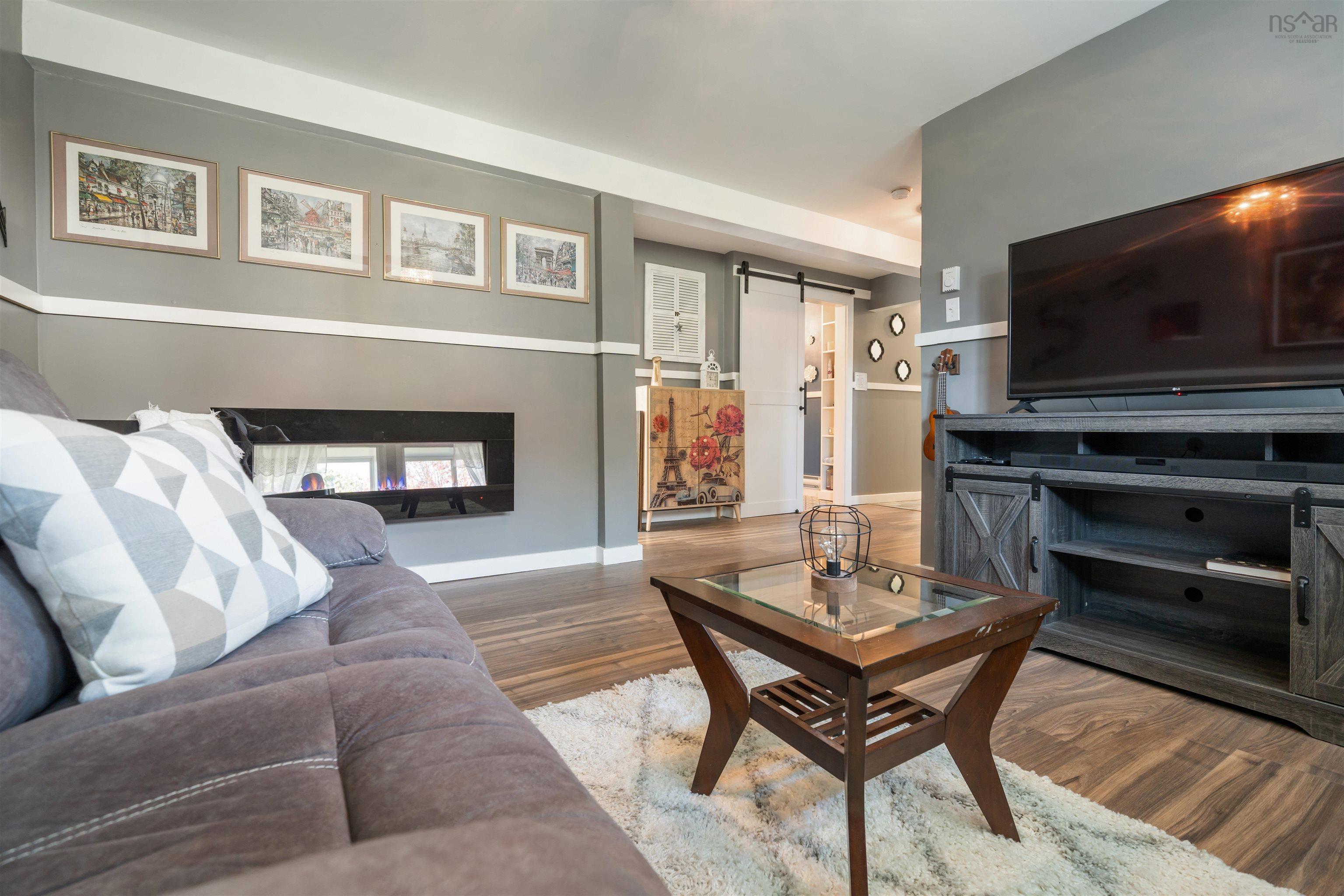 82 Sunnyvale Crescent, Lower Sackville, NS (MLS 202525314)