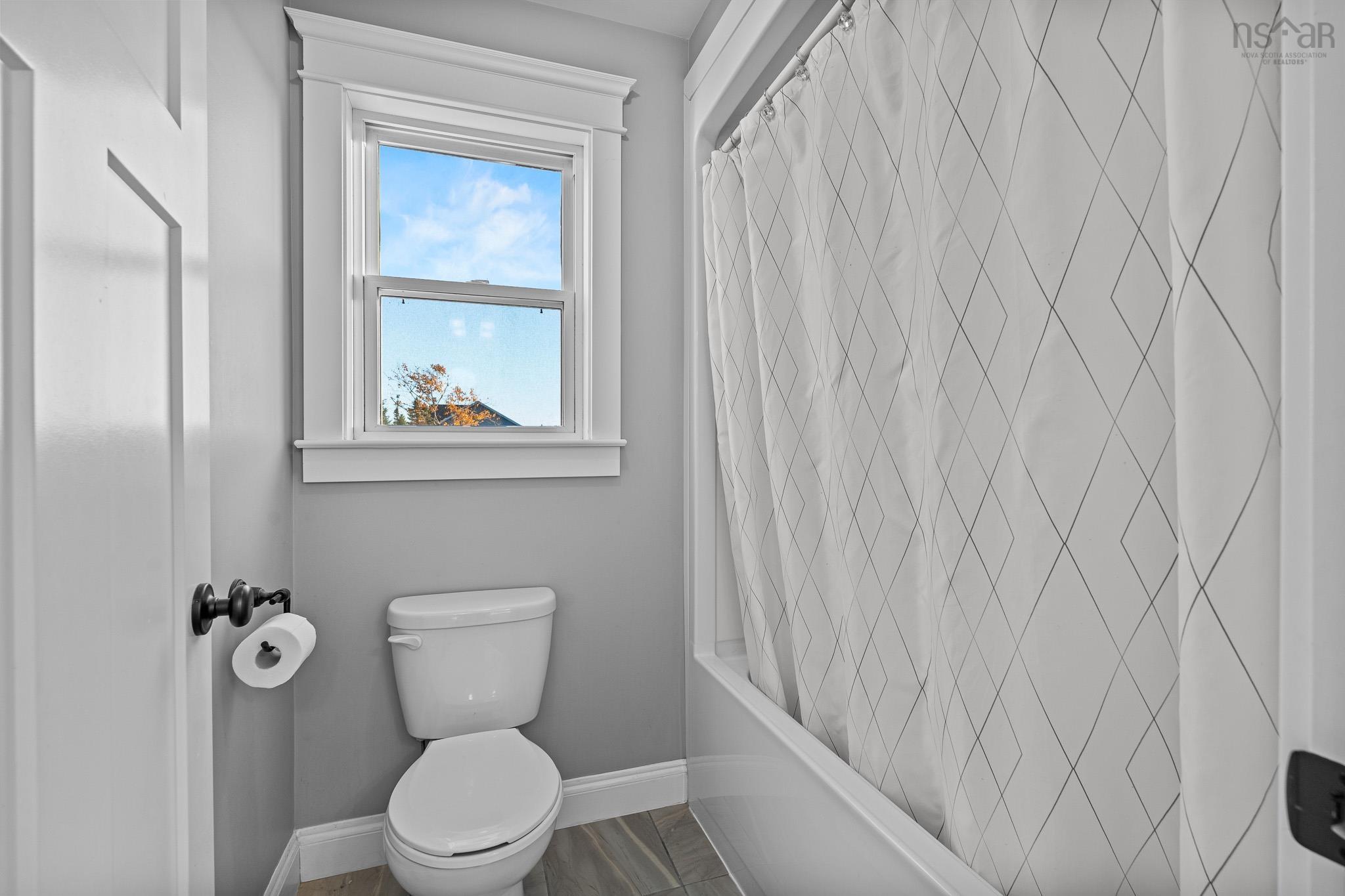 196 Confederation Avenue, Fall River, NS (MLS 202525322)