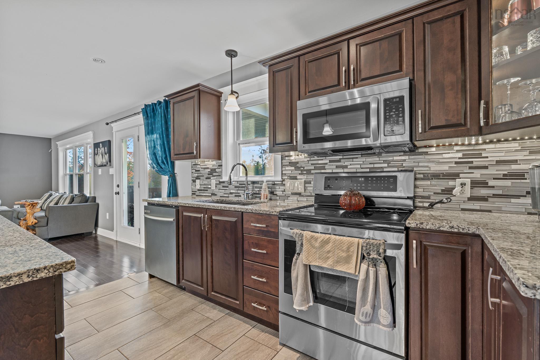 196 Confederation Avenue, Fall River, NS (MLS 202525322)