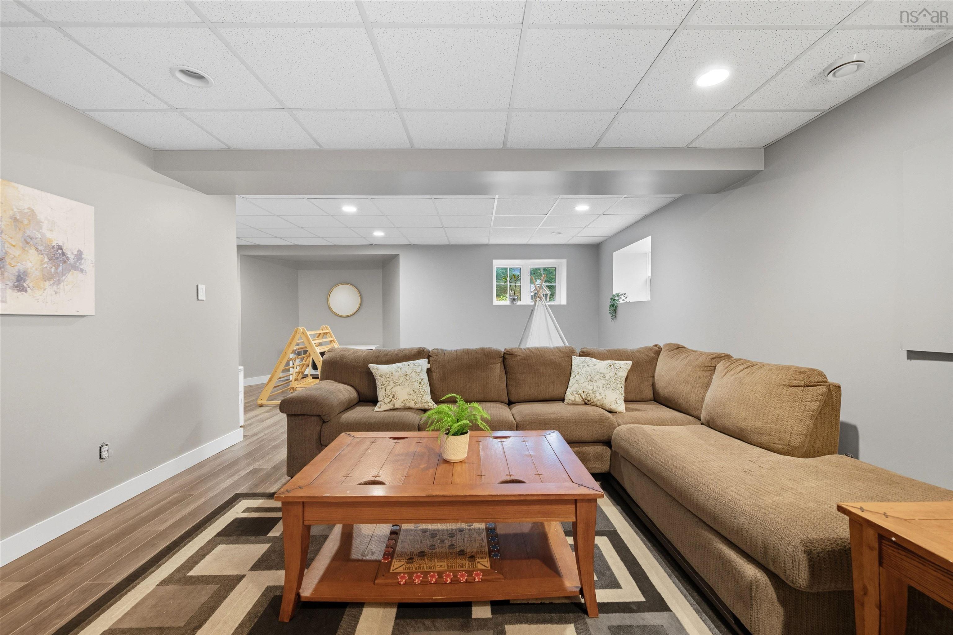 26 Delaney Drive, Beaver Bank, NS (MLS 202525323)