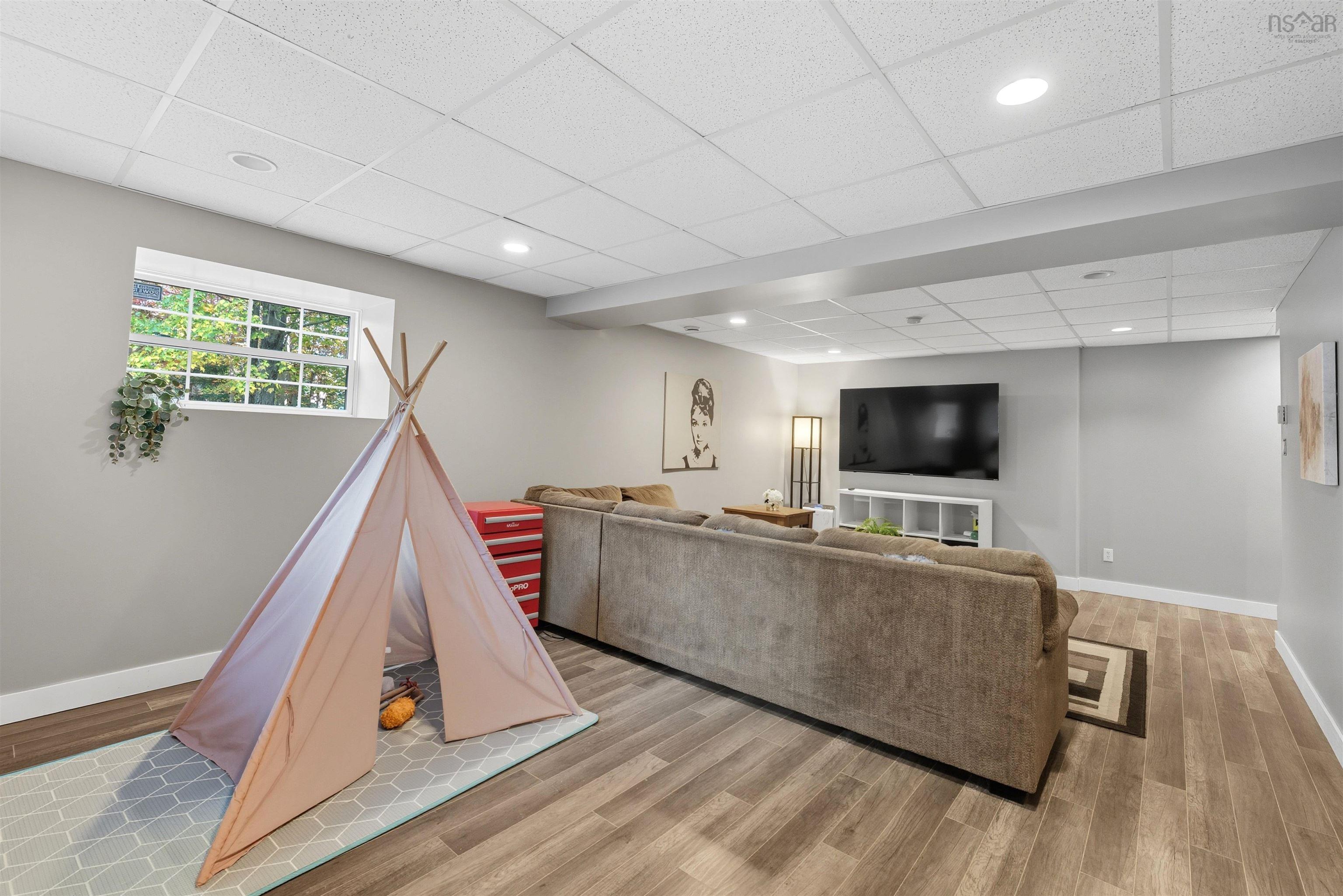 26 Delaney Drive, Beaver Bank, NS (MLS 202525323)