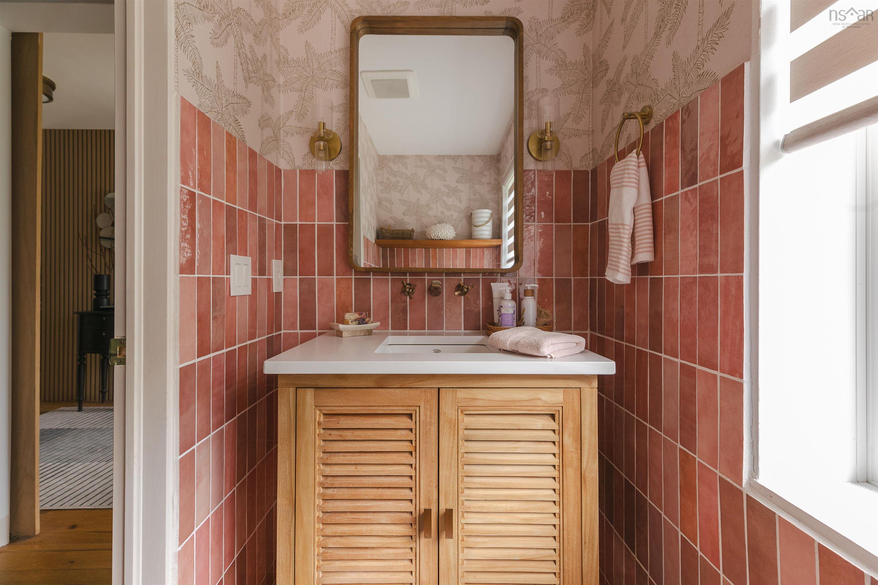 9 Lynwood Drive, Halifax, NS (MLS 202525363)