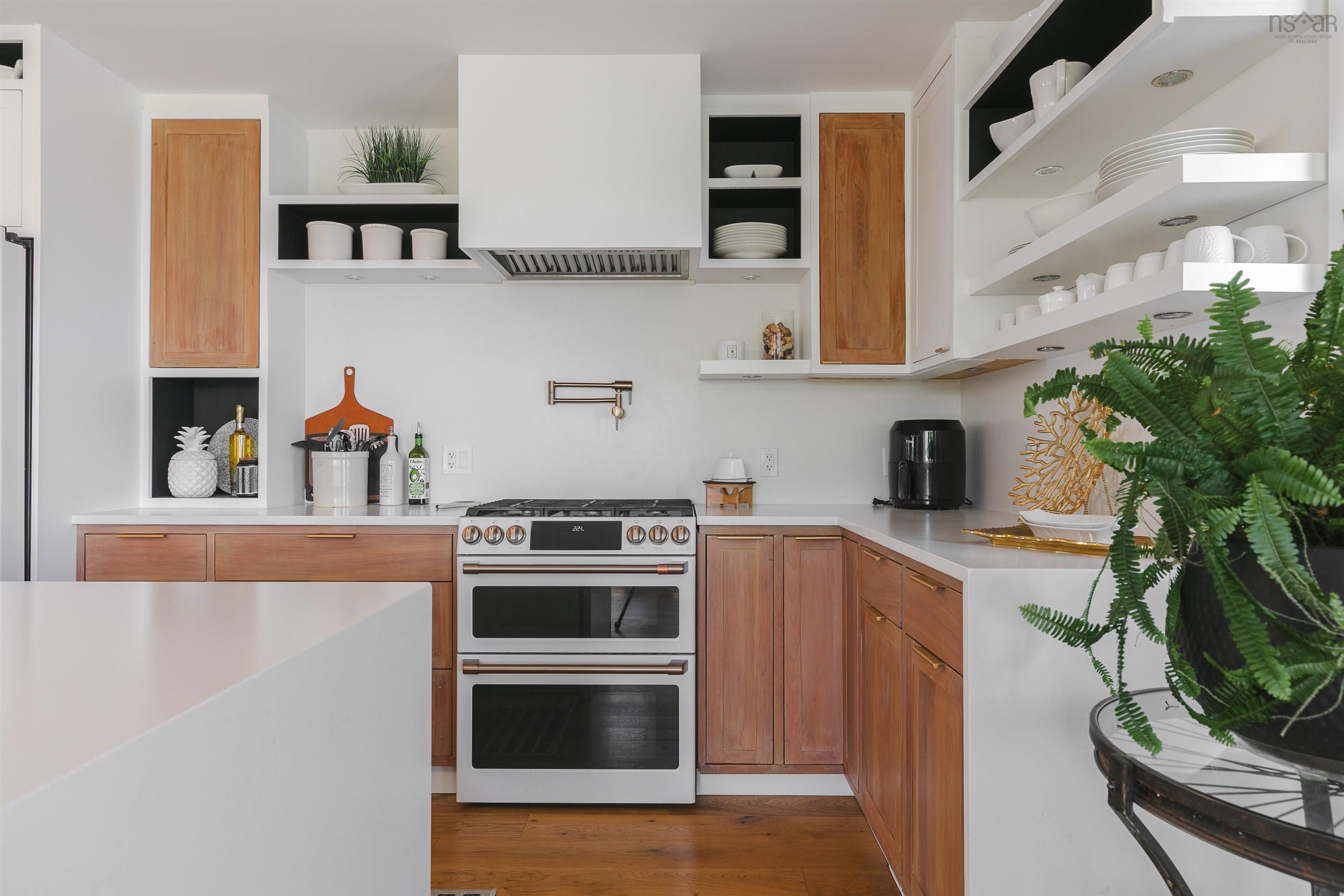 9 Lynwood Drive, Halifax, NS (MLS 202525363)