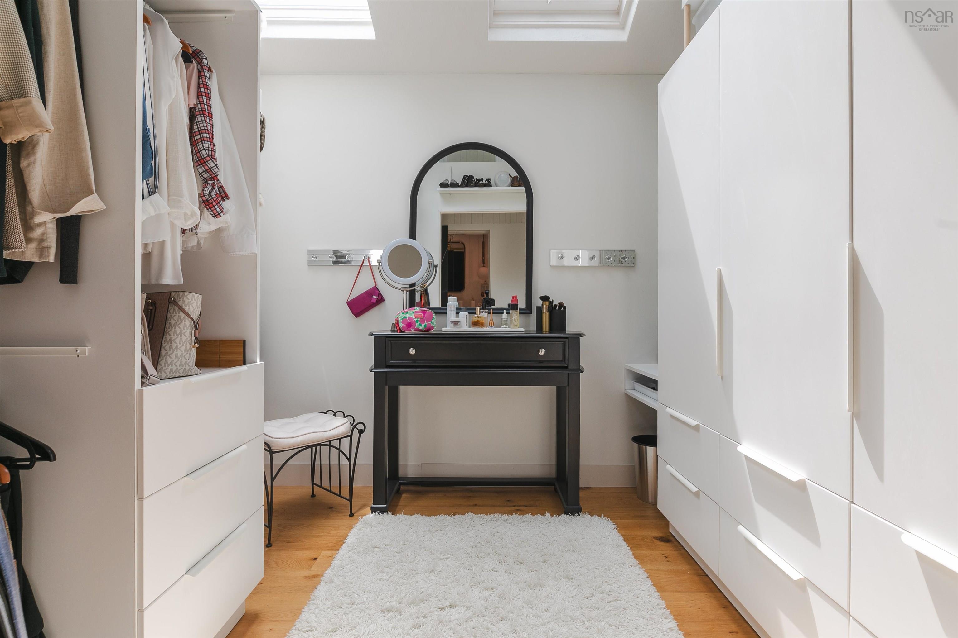 9 Lynwood Drive, Halifax, NS (MLS 202525363)