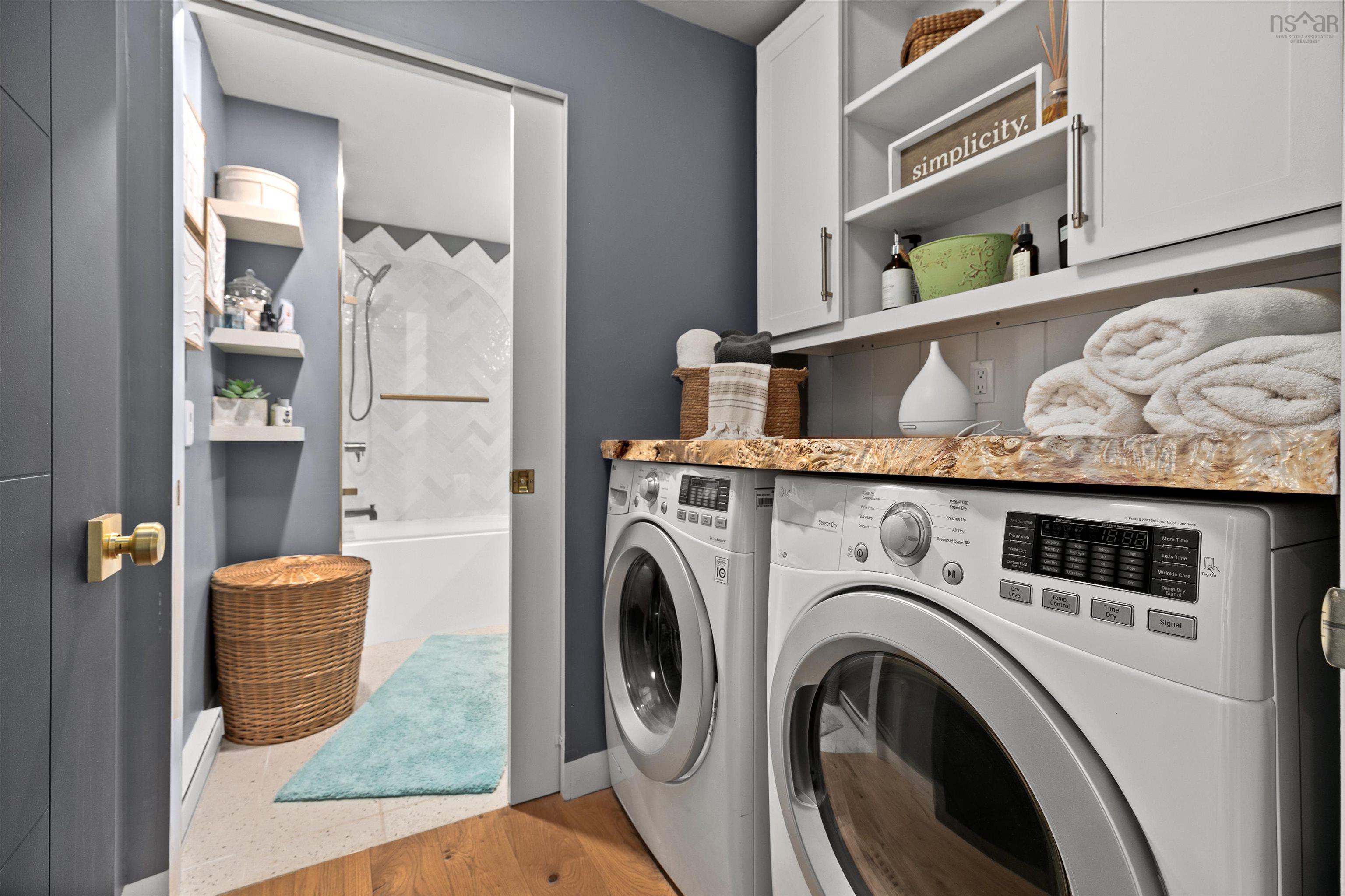 9 Lynwood Drive, Halifax, NS (MLS 202525363)