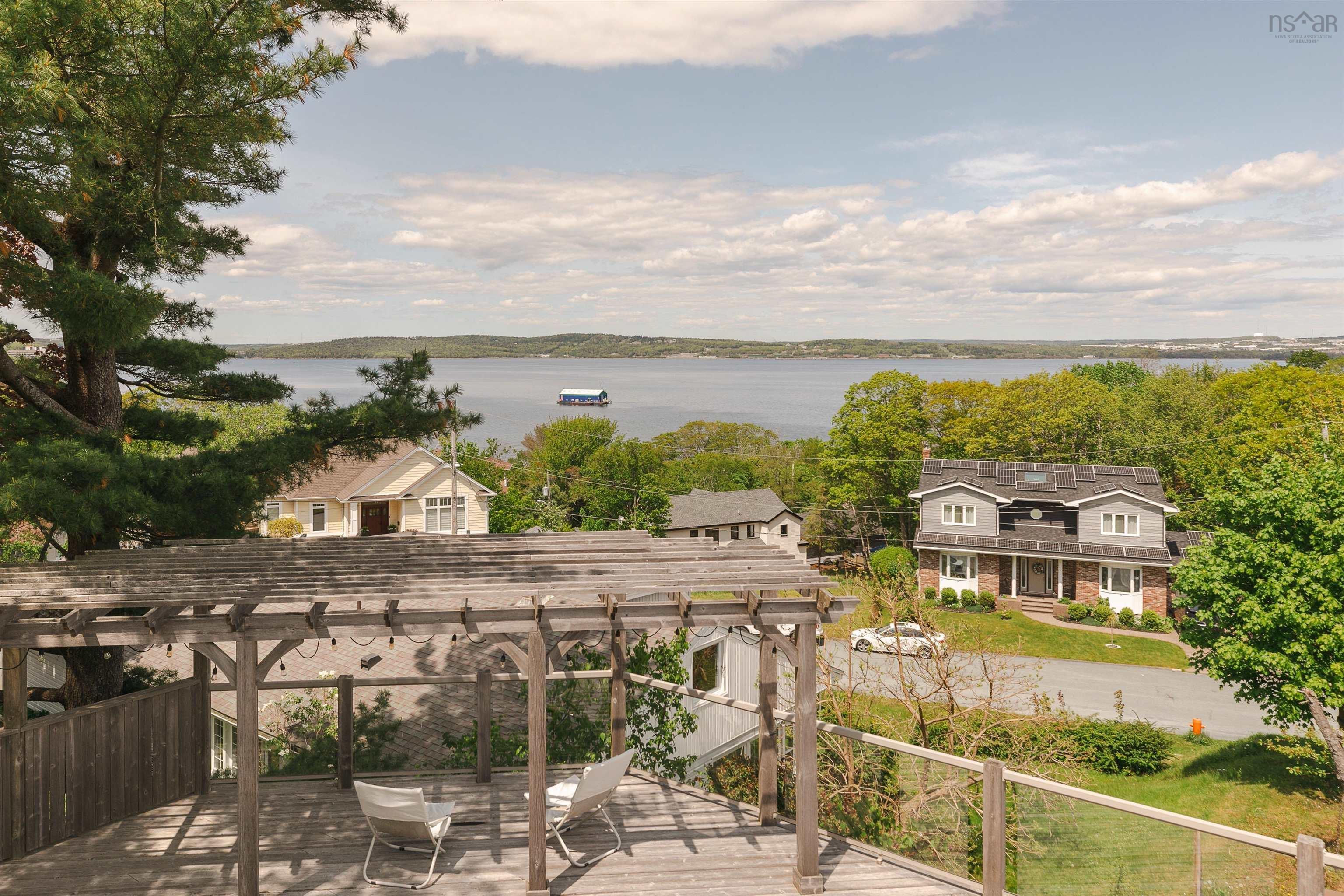 9 Lynwood Drive, Halifax, NS (MLS 202525363)