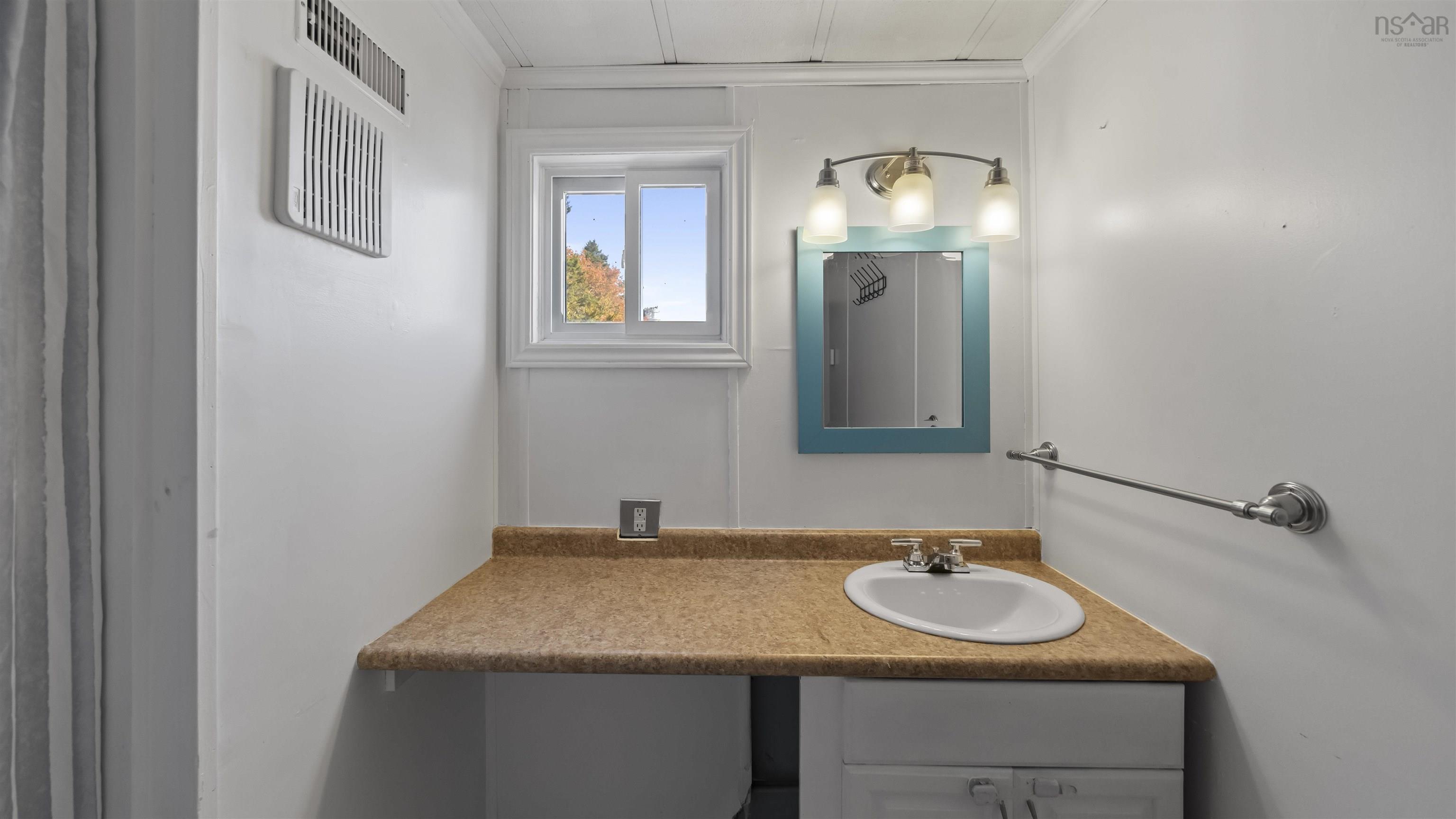 35 Sylvan Avenue, Middle Sackville, NS (MLS 202525382)