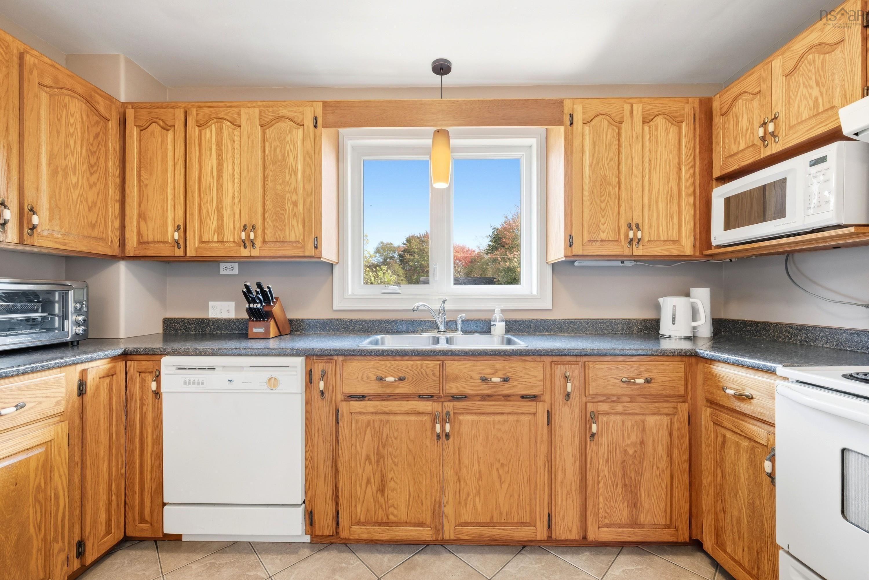 48 Irene Avenue, Lower Sackville, NS (MLS 202525473)