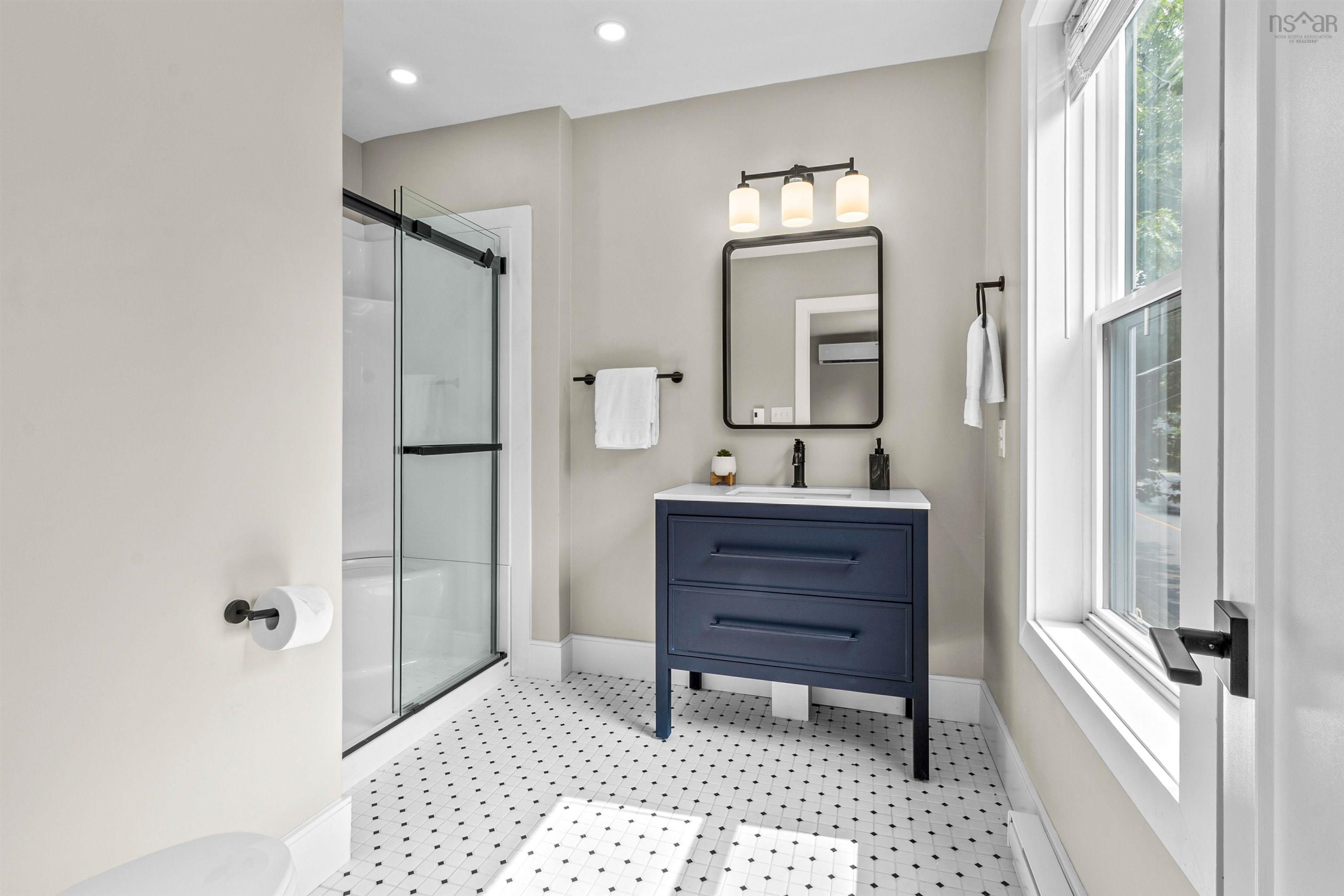 249 Portland Street, Dartmouth, NS (MLS 202525500)