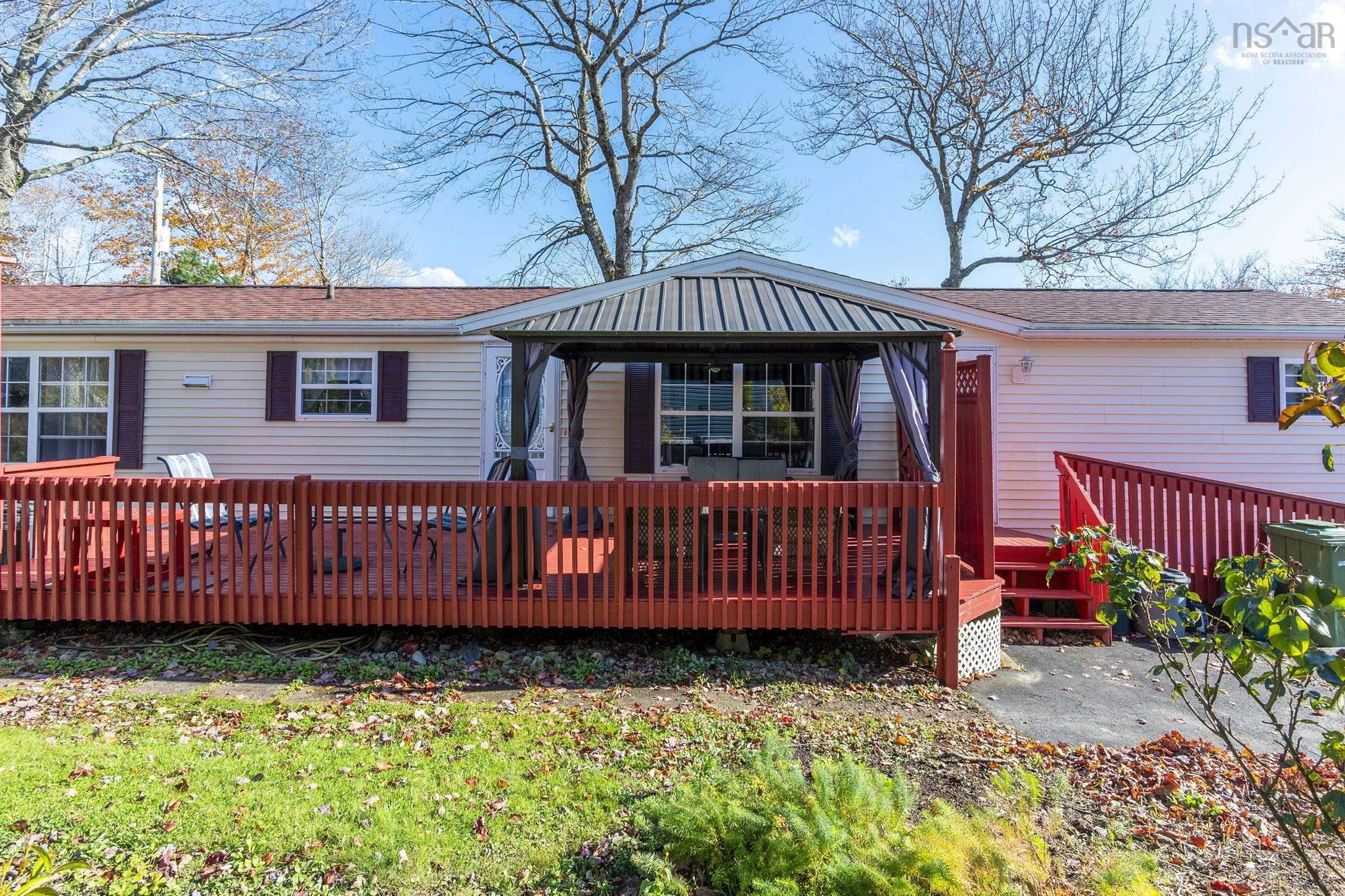 12 Eighth Street, Lucasville, NS (MLS 202525506)