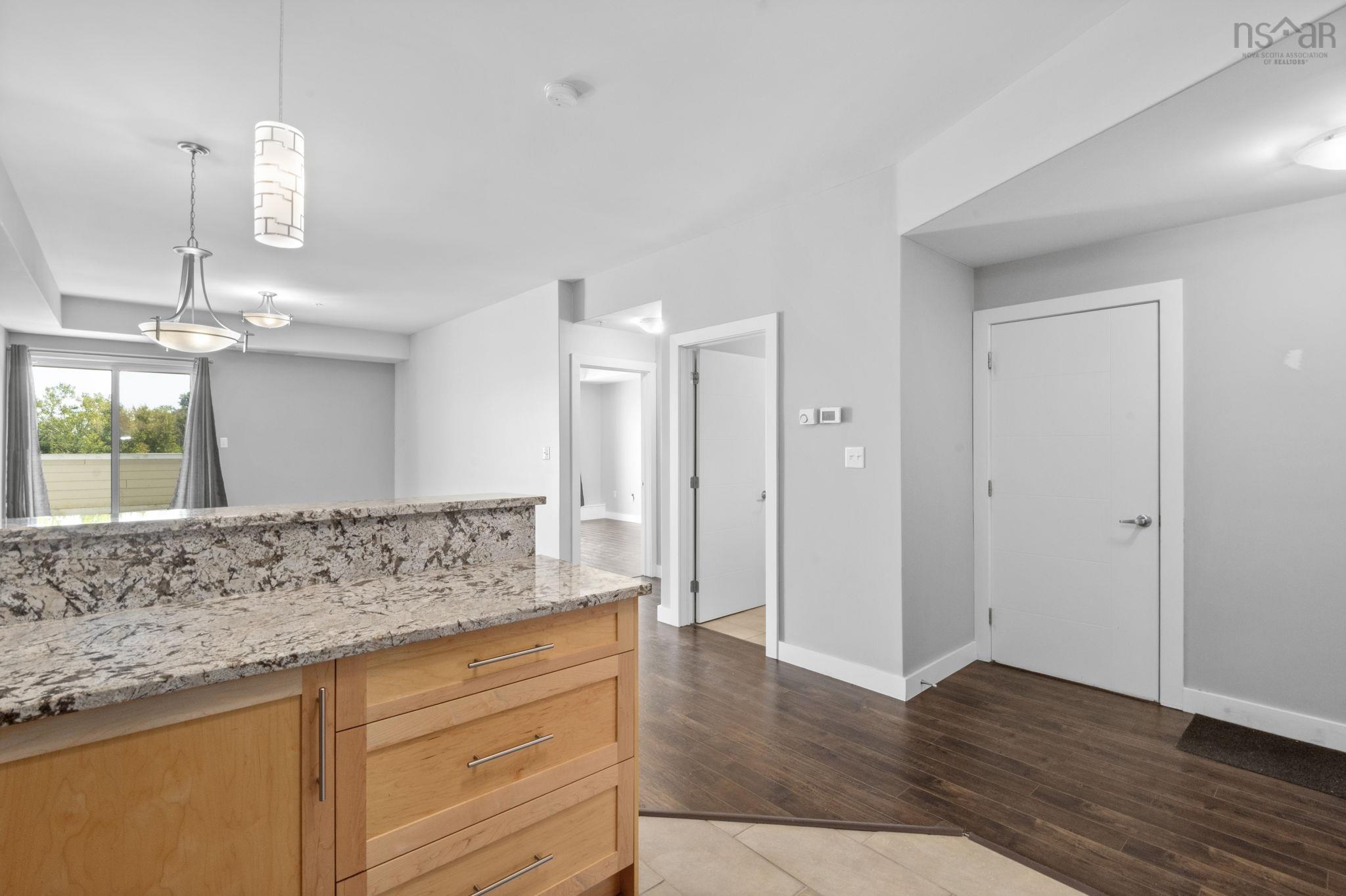 827 Bedford Highway, Bedford, NS (MLS 202525516)