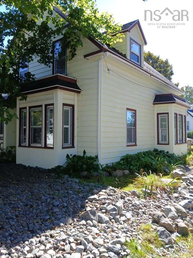 3 Breakwater Lane, Brooklyn, NS (MLS® 202525527)