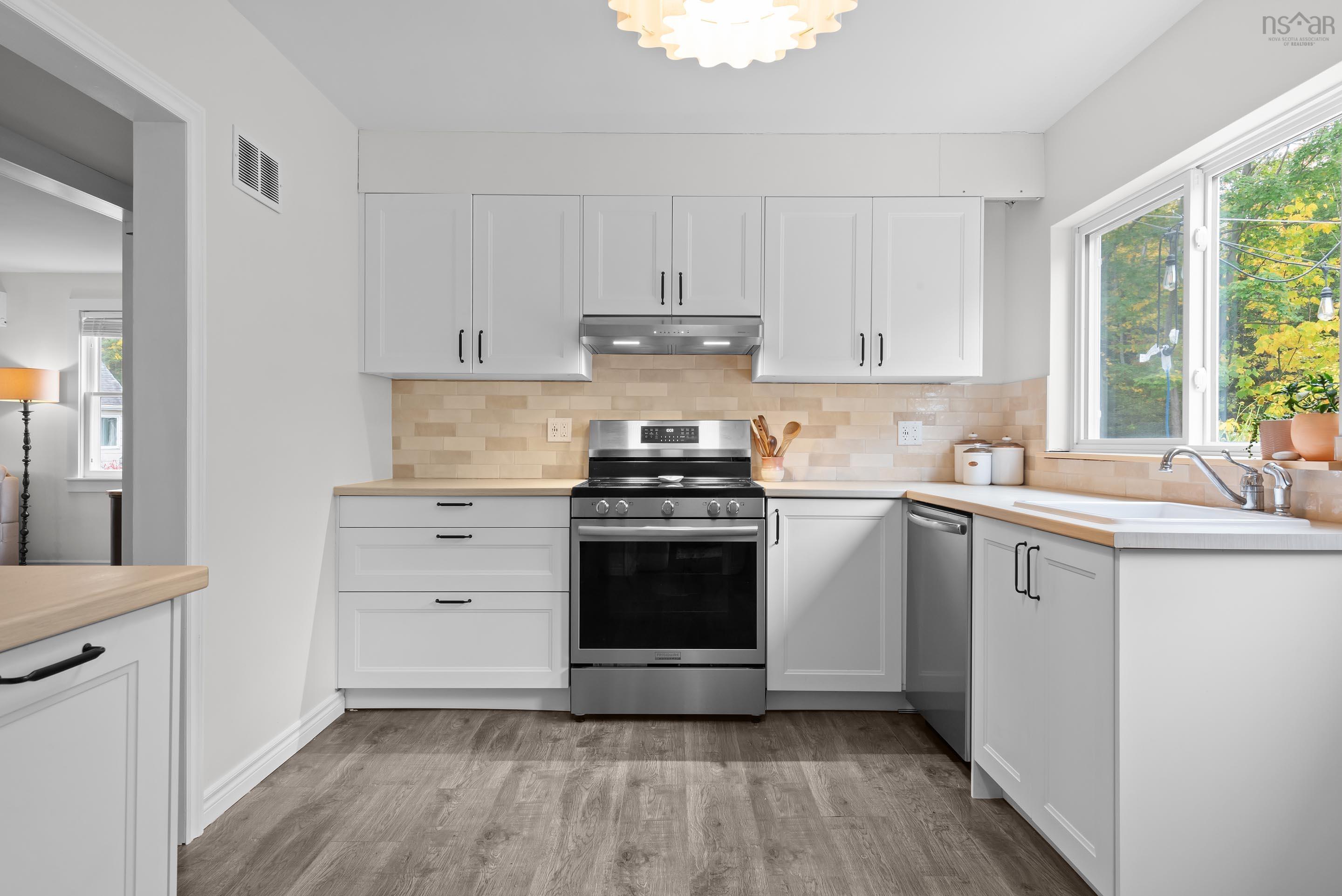 5 Dartmoor Crescent, Bedford, NS (MLS 202525535)