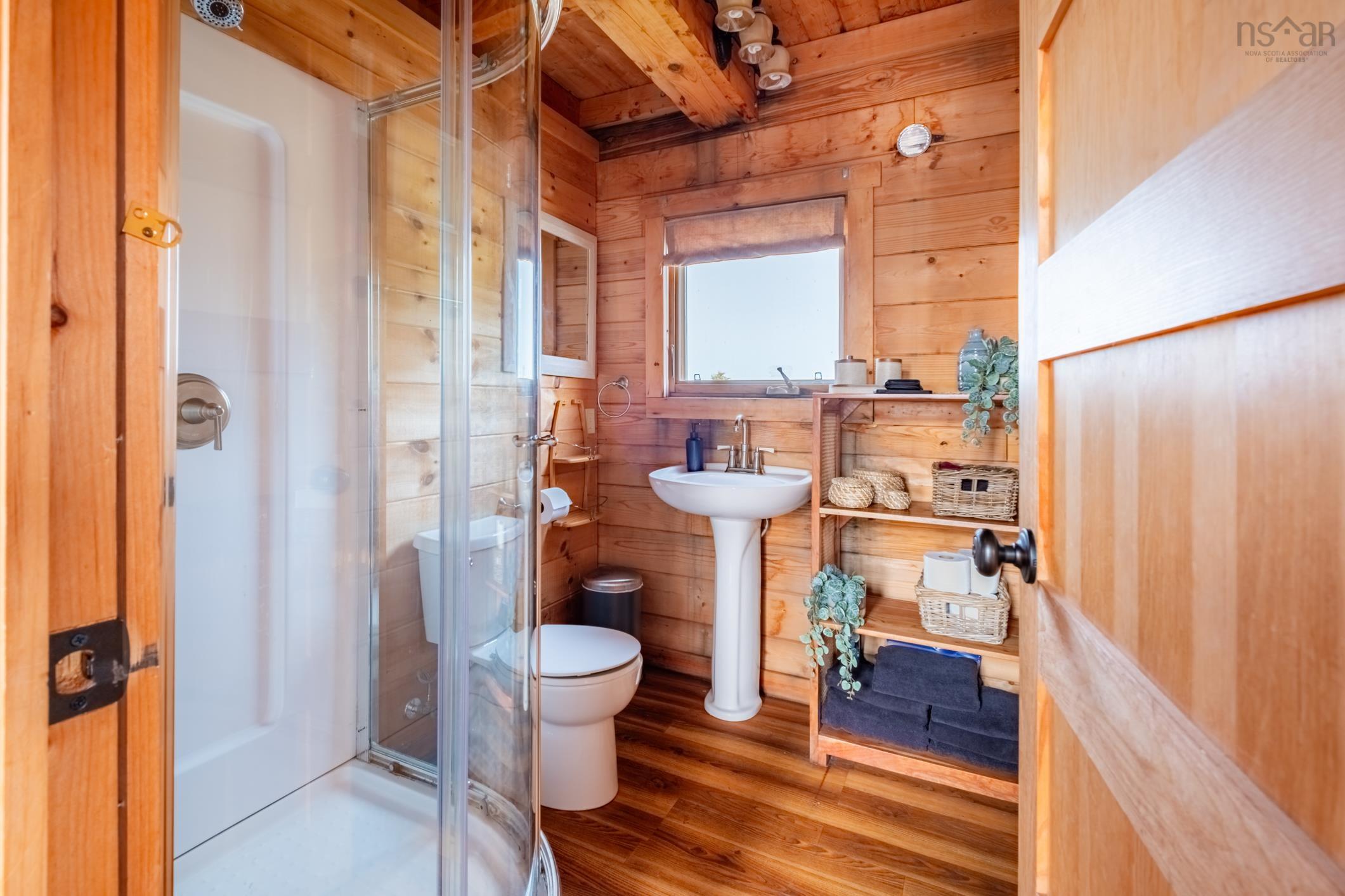 8 Simmons Island, West Dover, NS (MLS 202525546)