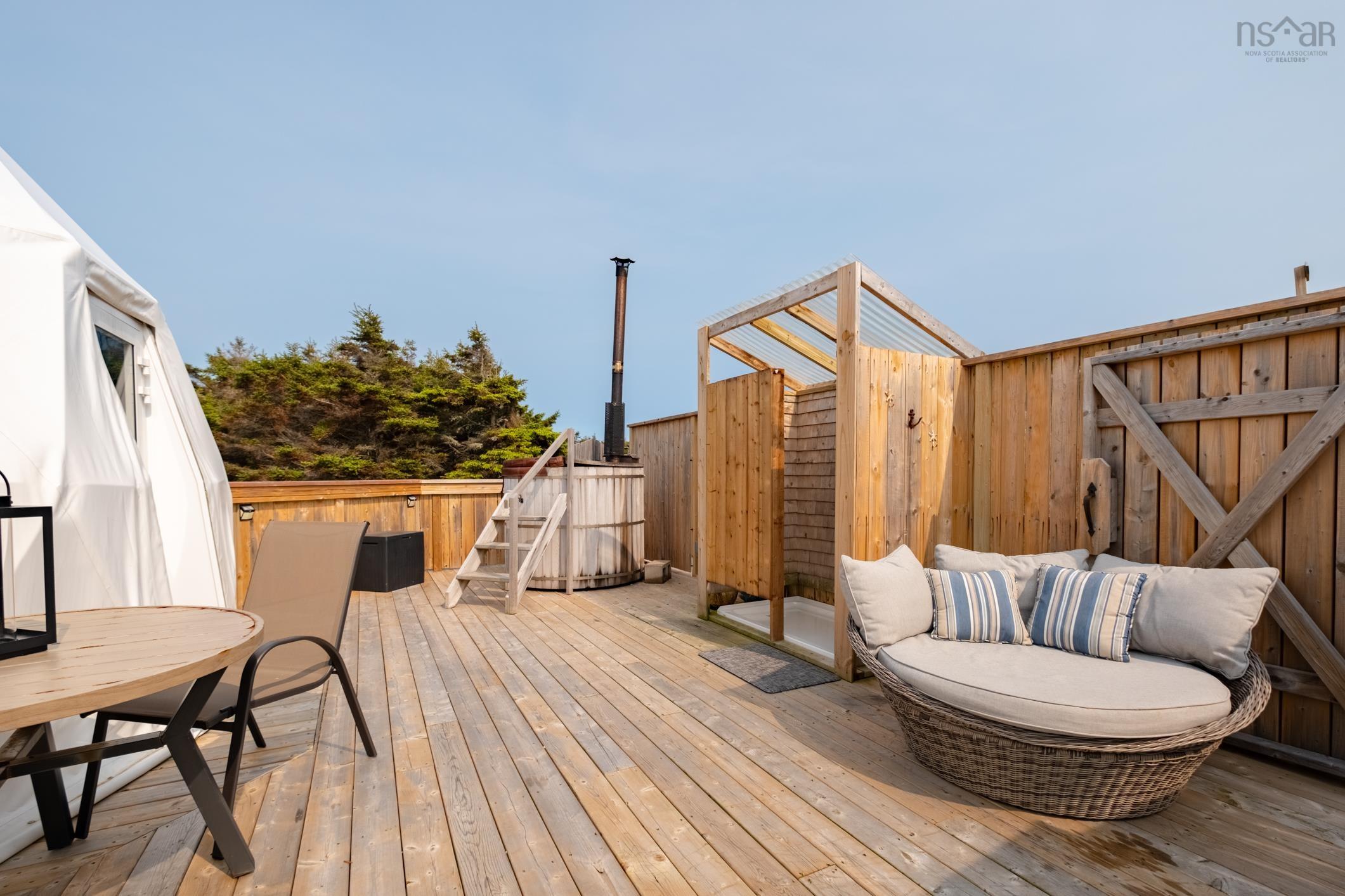 8 Simmons Island, West Dover, NS (MLS 202525546)