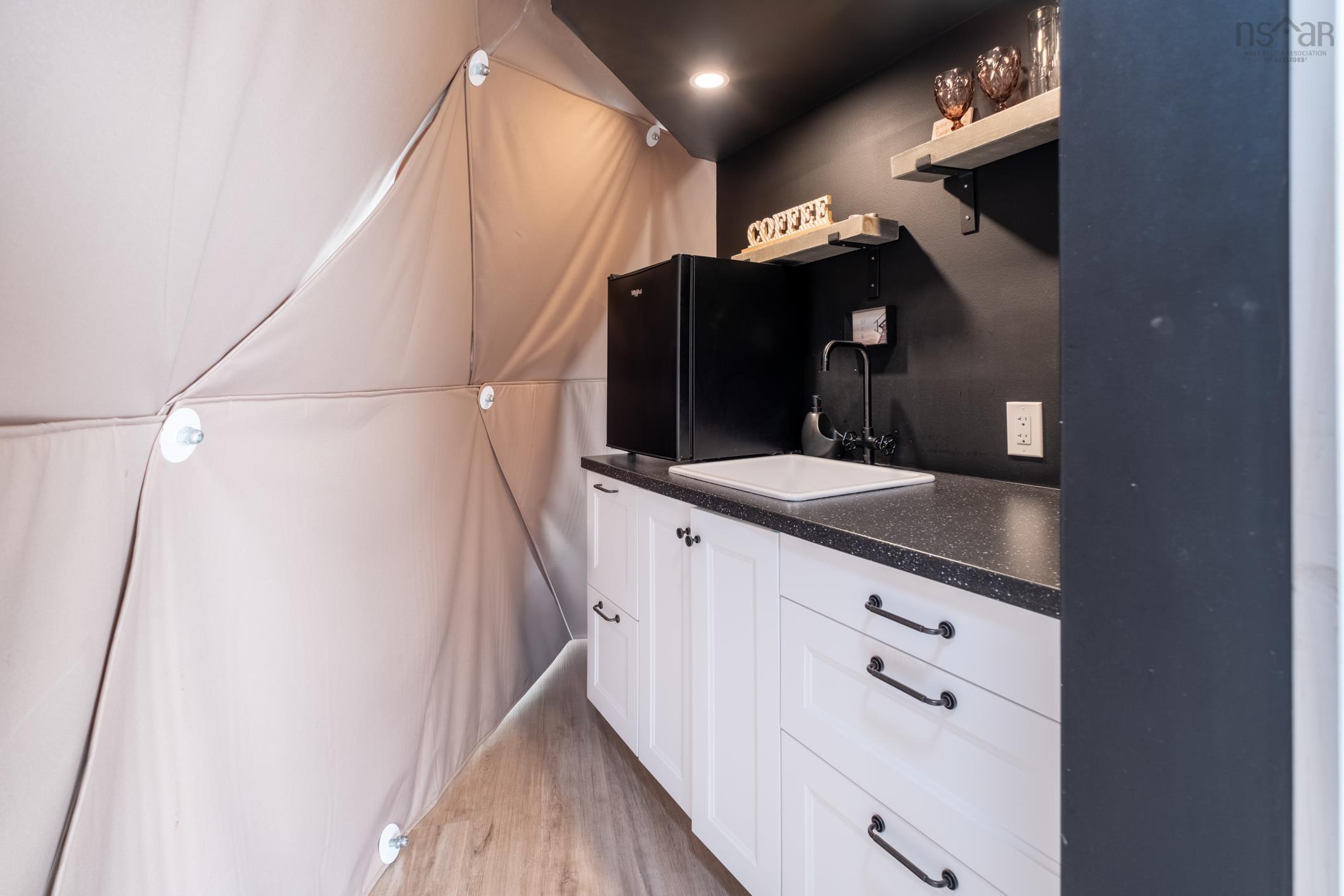 8 Simmons Island, West Dover, NS (MLS 202525546)