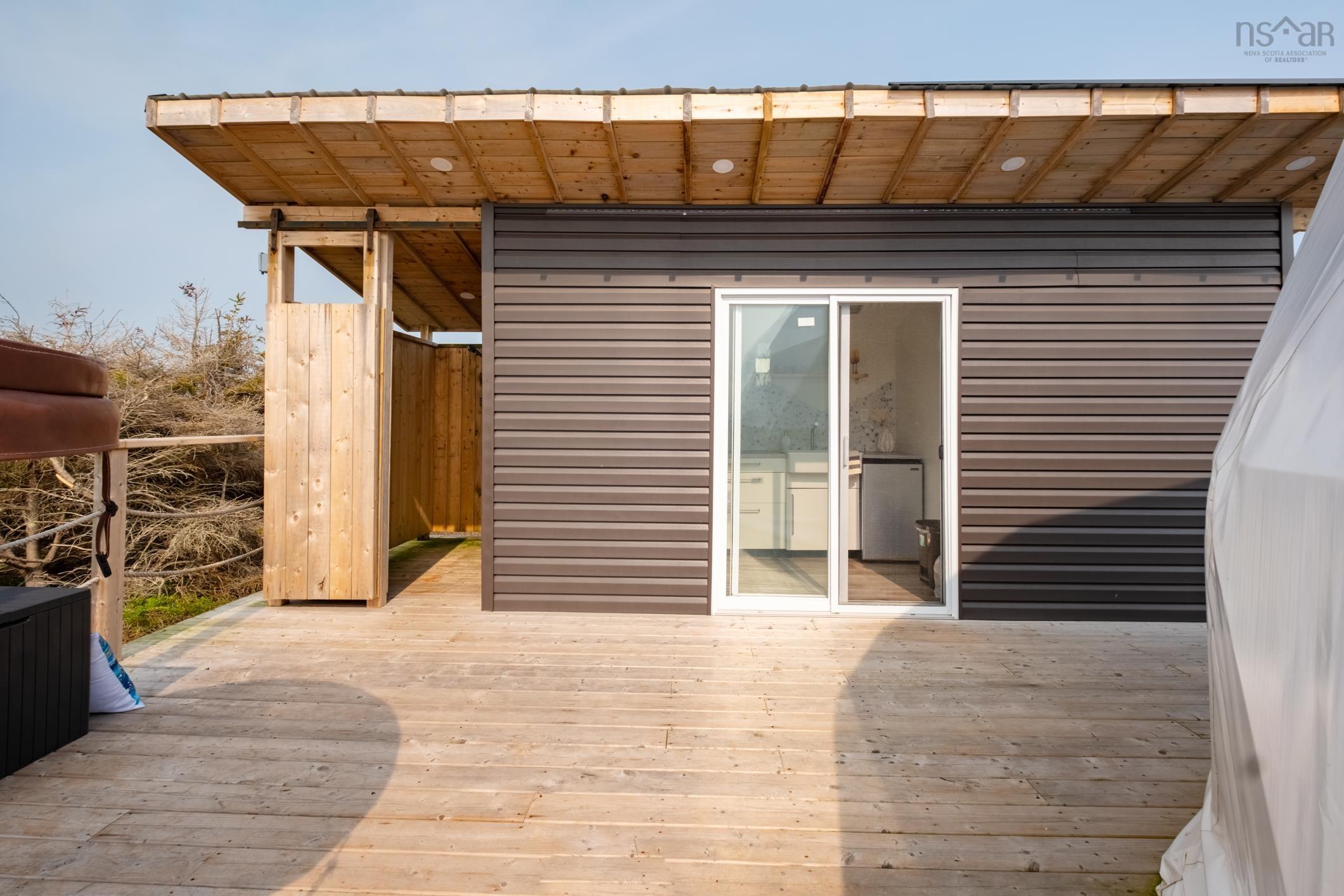 8 Simmons Island, West Dover, NS (MLS 202525546)