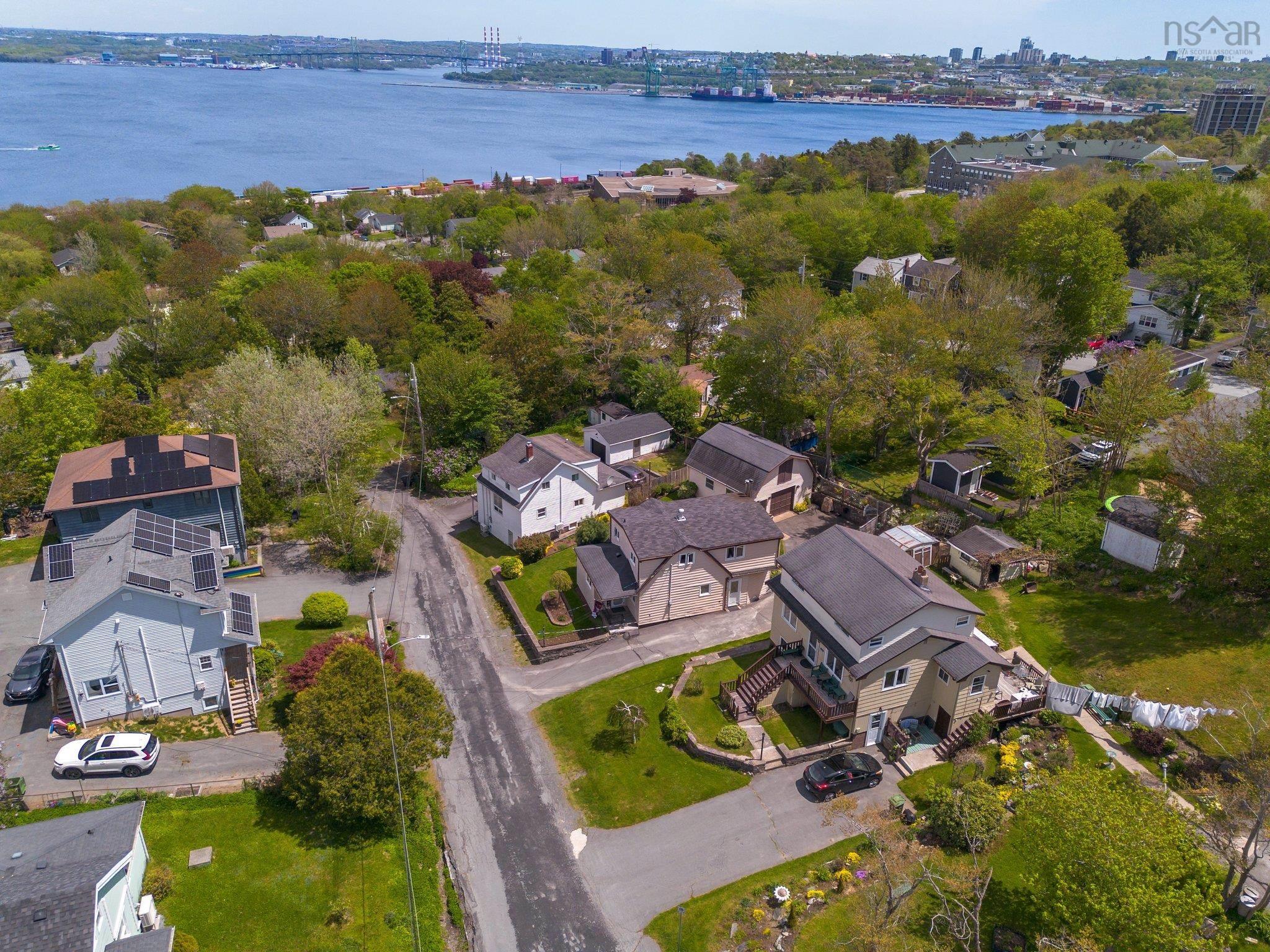 88 Armada Drive, Halifax, NS (MLS 202525551)