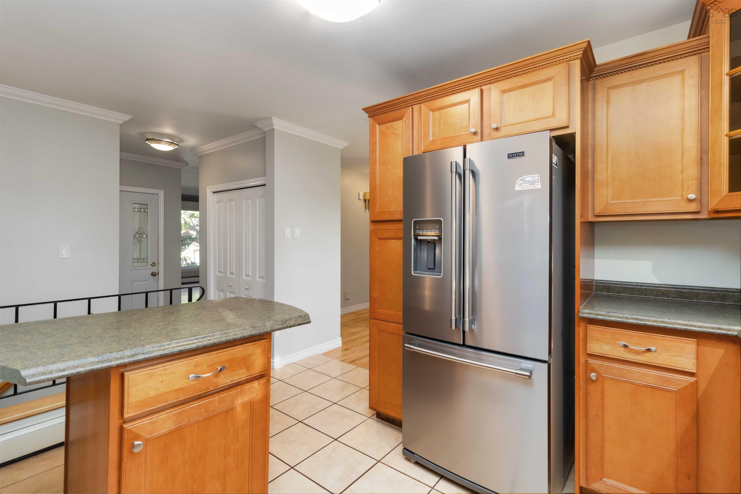 77 Tangmere Crescent, Halifax, NS (MLS 202525570)