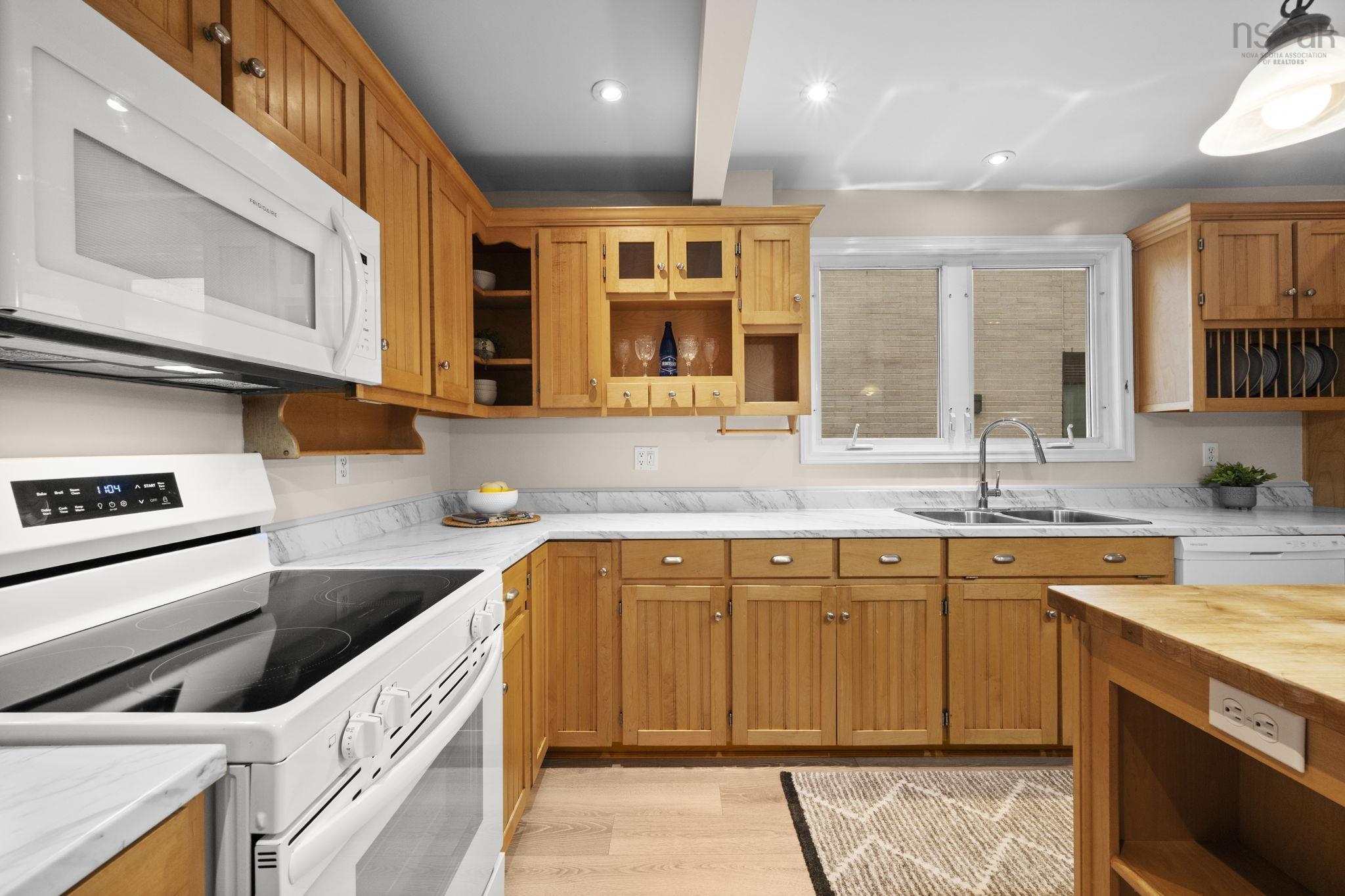 6021 Shirley Street, Halifax, NS (MLS 202525571)