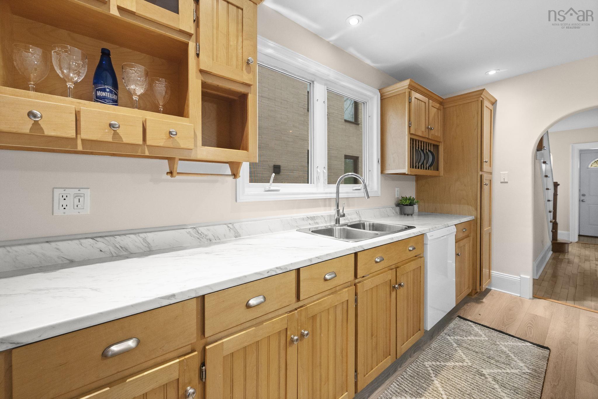 6021 Shirley Street, Halifax, NS (MLS 202525571)