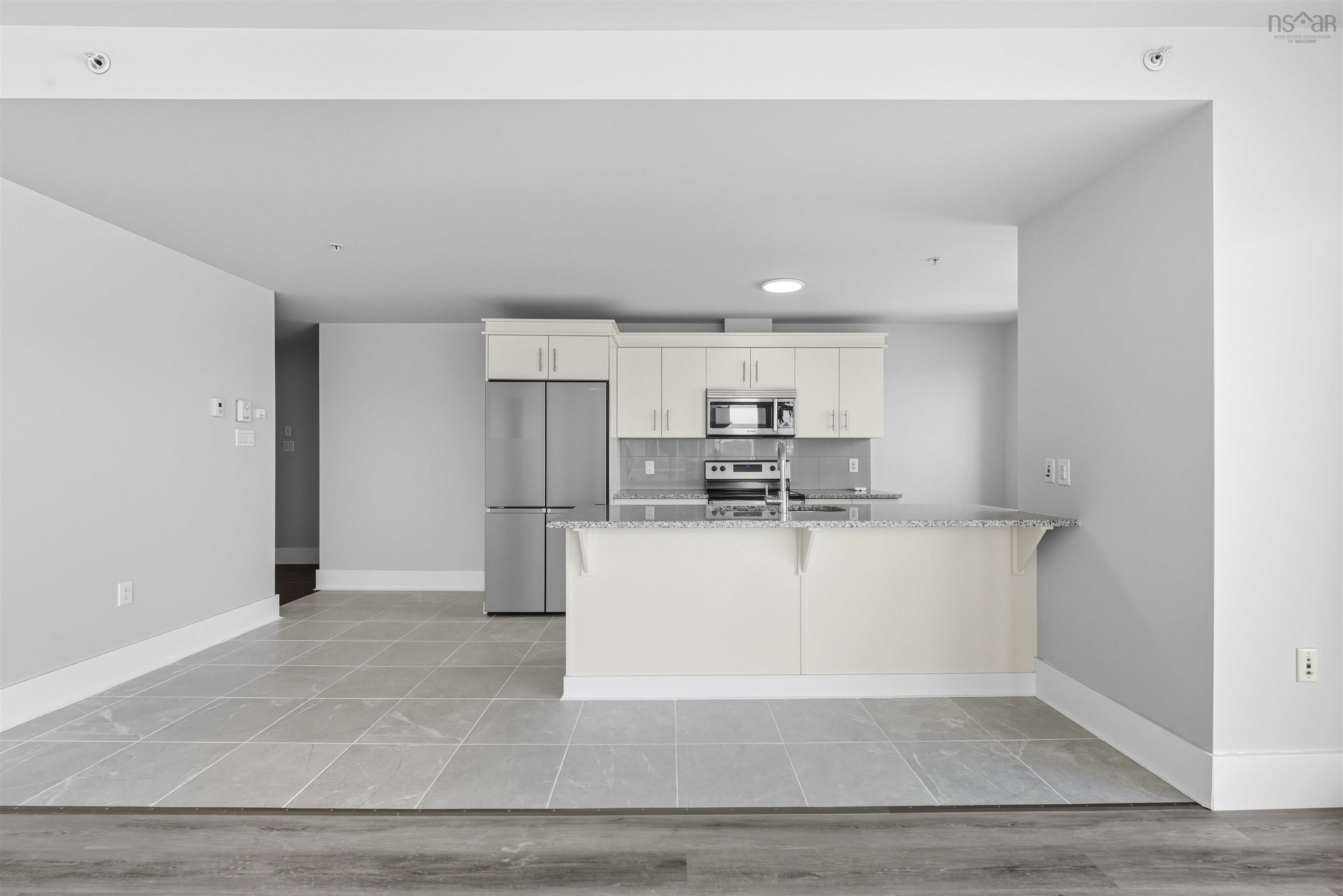 502 15 Kings Wharf Place, Dartmouth, NS (MLS 202525572)