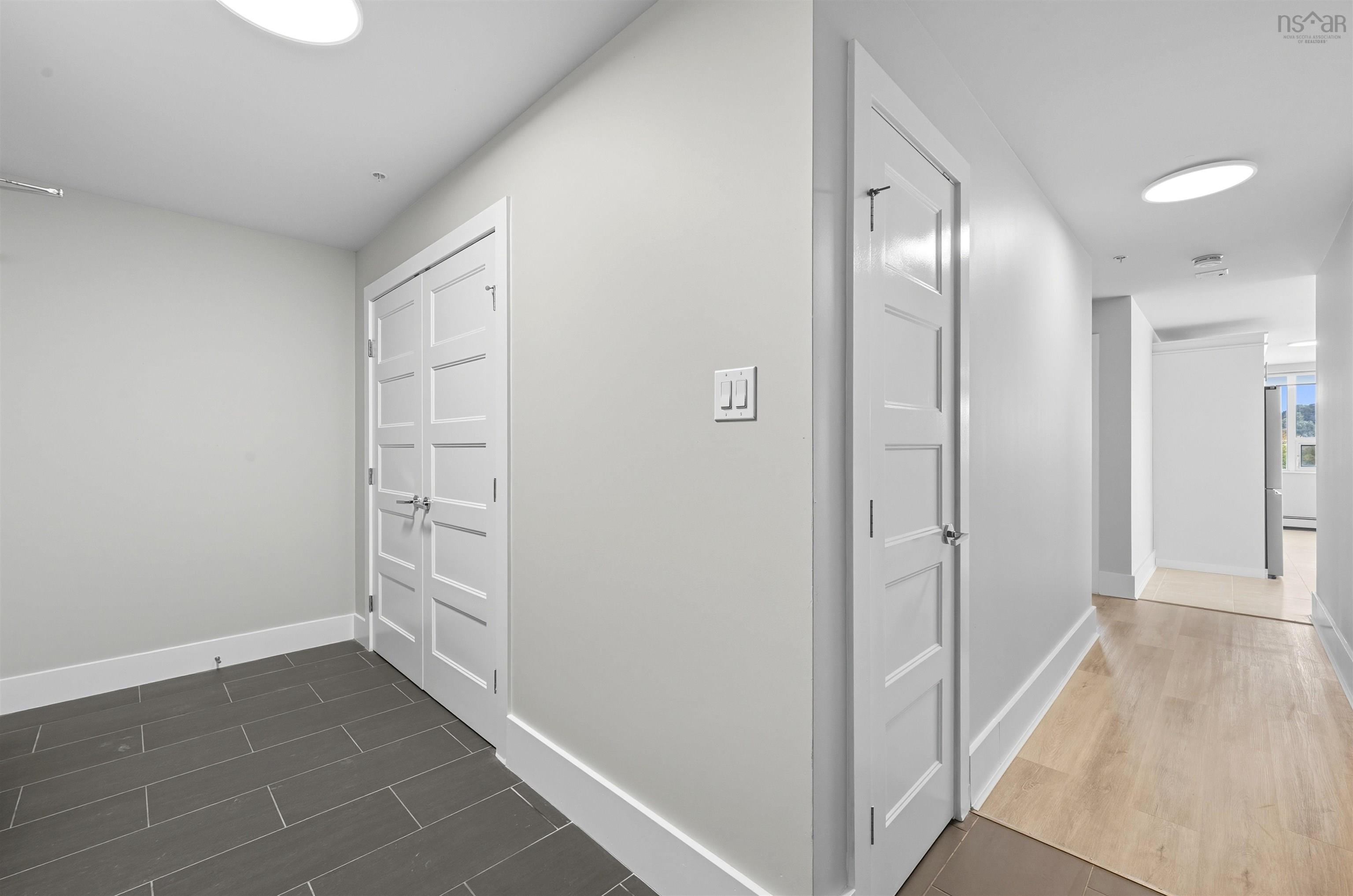 502 15 Kings Wharf Place, Dartmouth, NS (MLS 202525572)