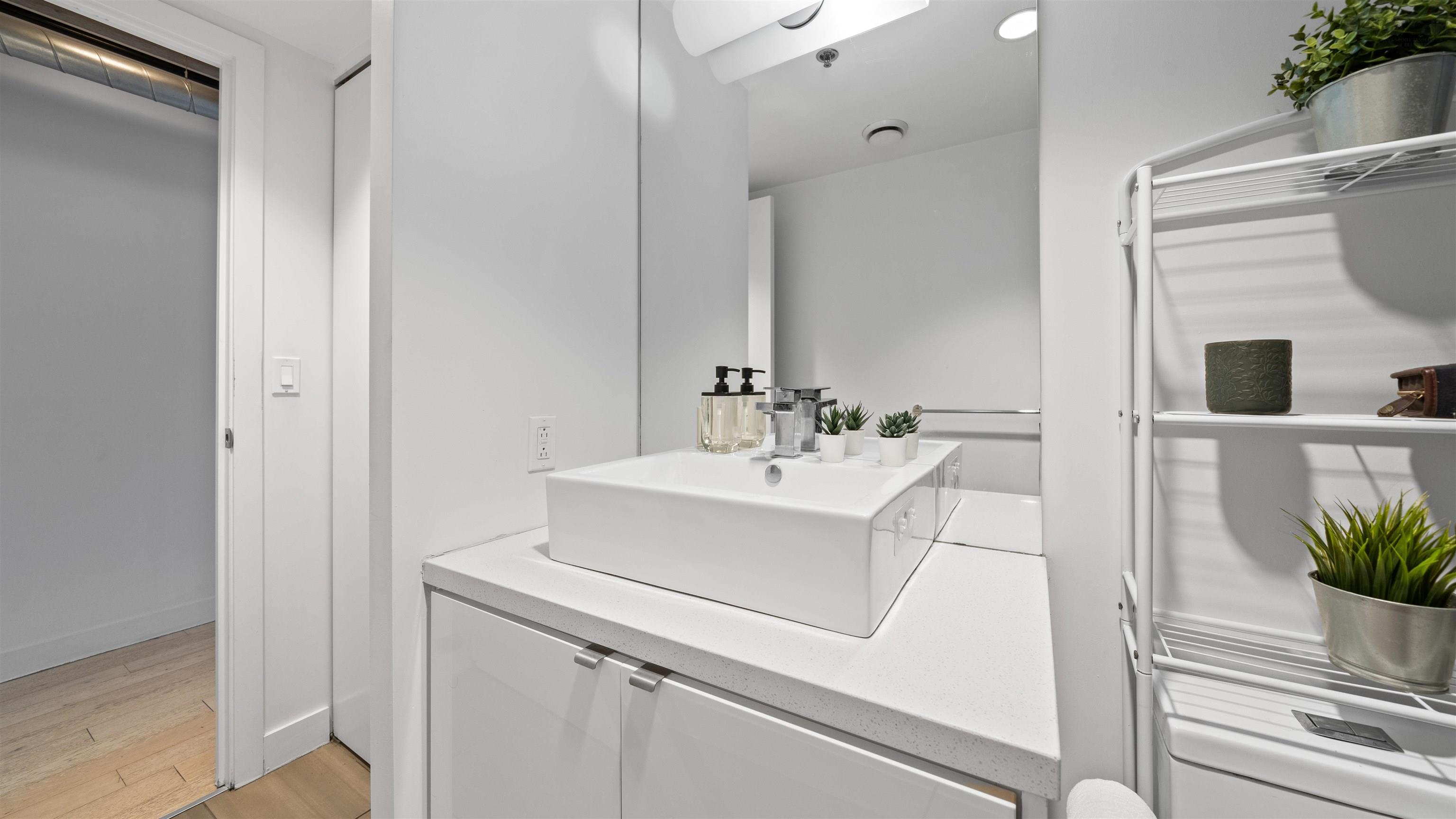 406 1065 Barrington Street, Halifax, NS (MLS 202525582)