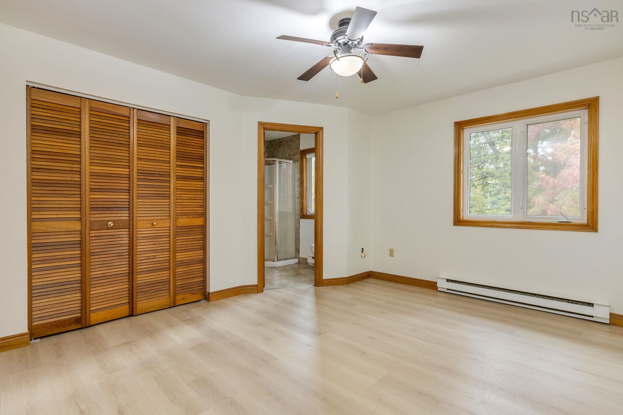 6 Amberwood Court, Halifax, NS (MLS 202525610)