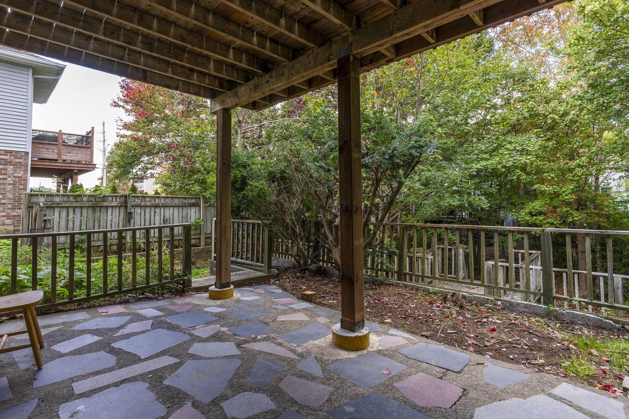 6 Amberwood Court, Halifax, NS (MLS 202525610)