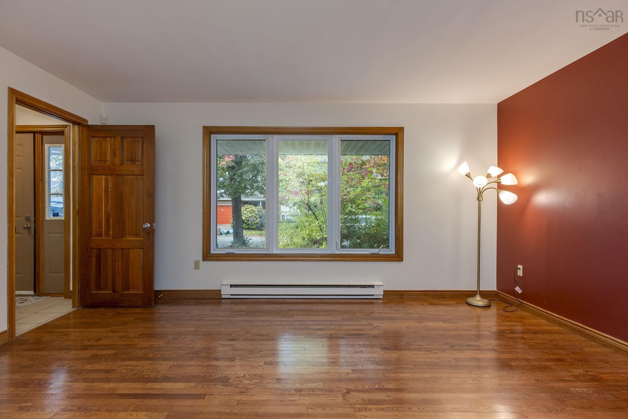 6 Amberwood Court, Halifax, NS (MLS 202525610)