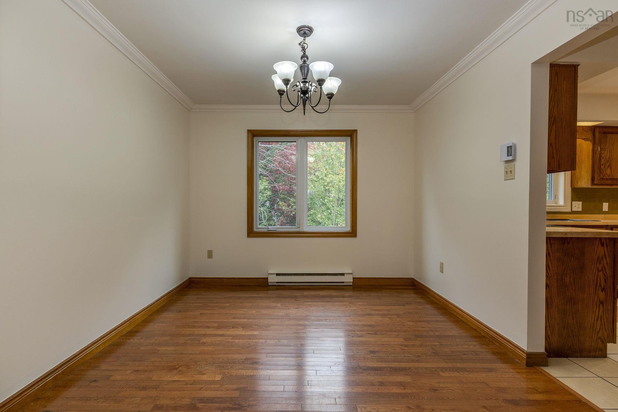 6 Amberwood Court, Halifax, NS (MLS 202525610)