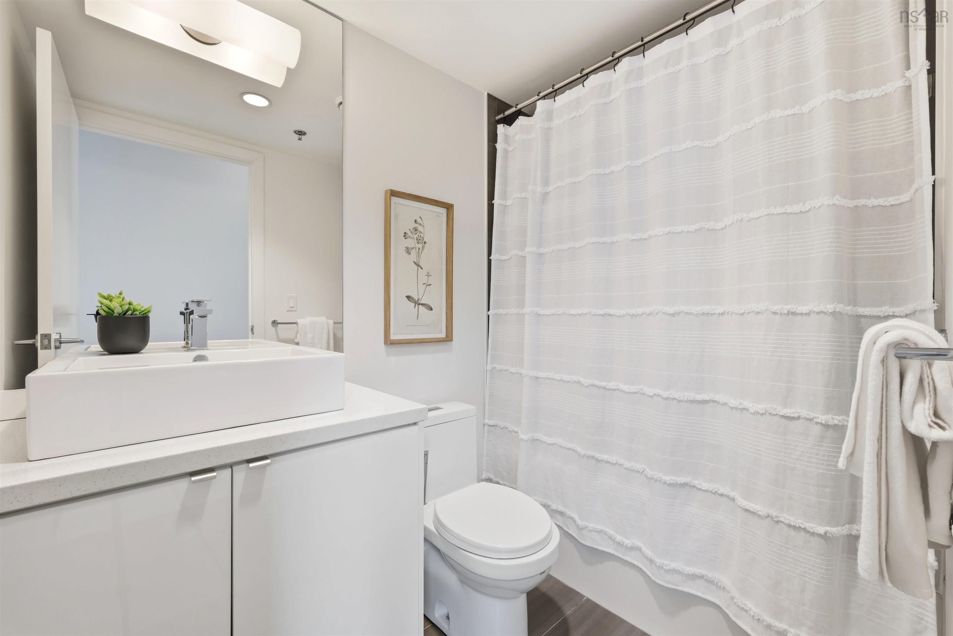 526 1065 Barrington Street, Halifax, NS (MLS 202525618)