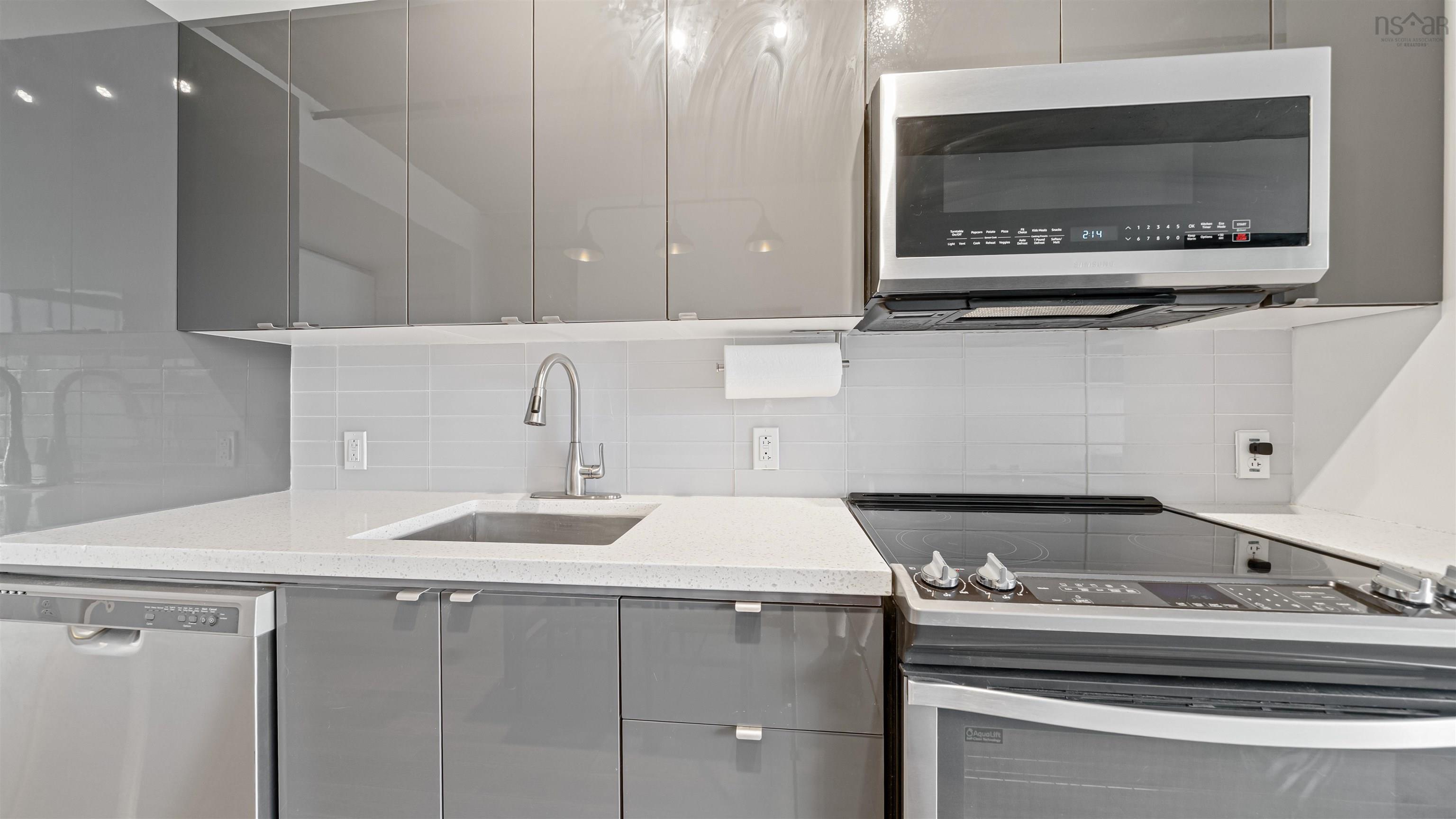 515 1065 Barrington Street, Halifax, NS (MLS 202525622)