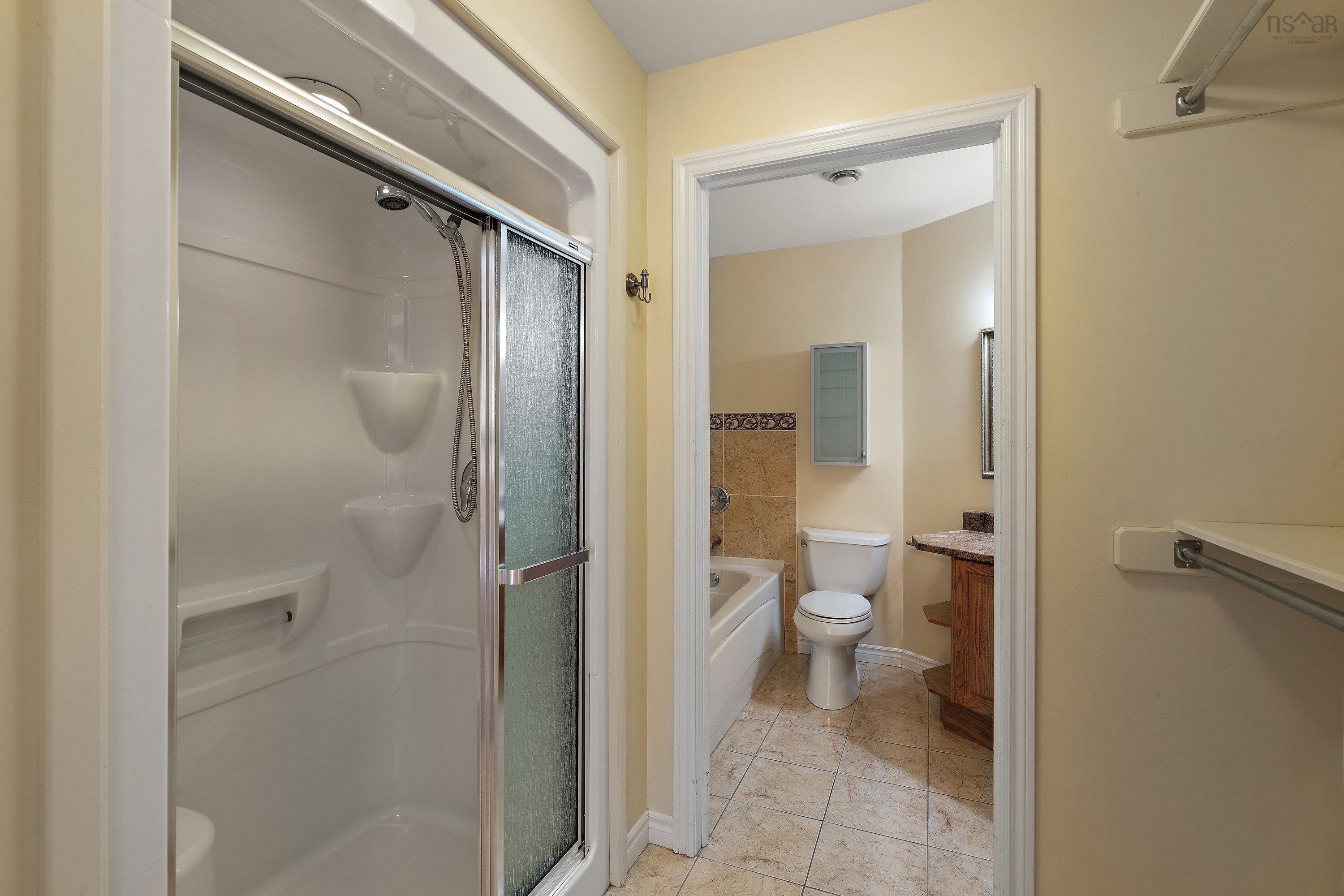 207 114 Regency Park Drive, Halifax, NS (MLS 202525648)