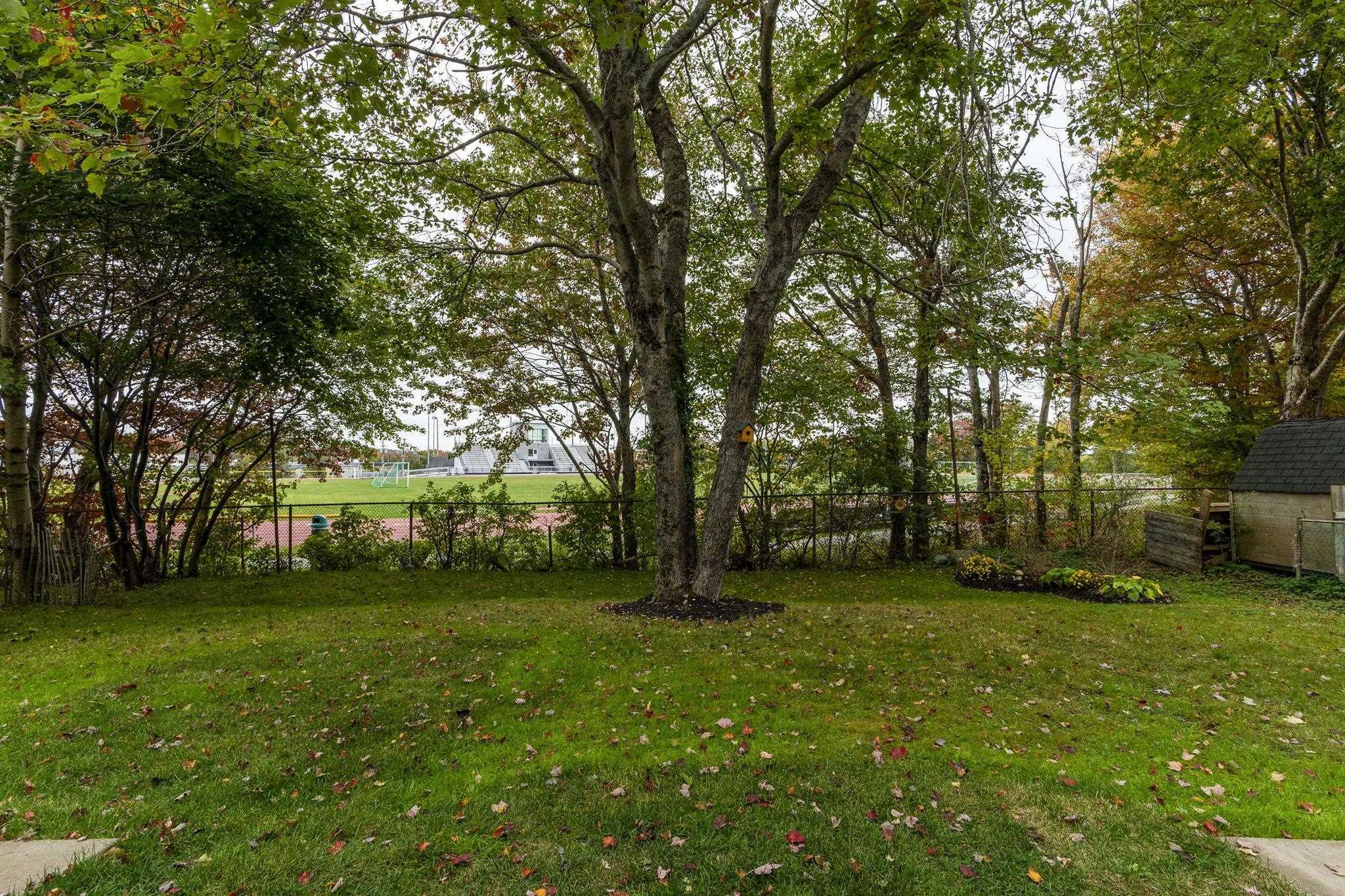 19-19 a Westwood Drive, Dartmouth, NS (MLS 202525666)