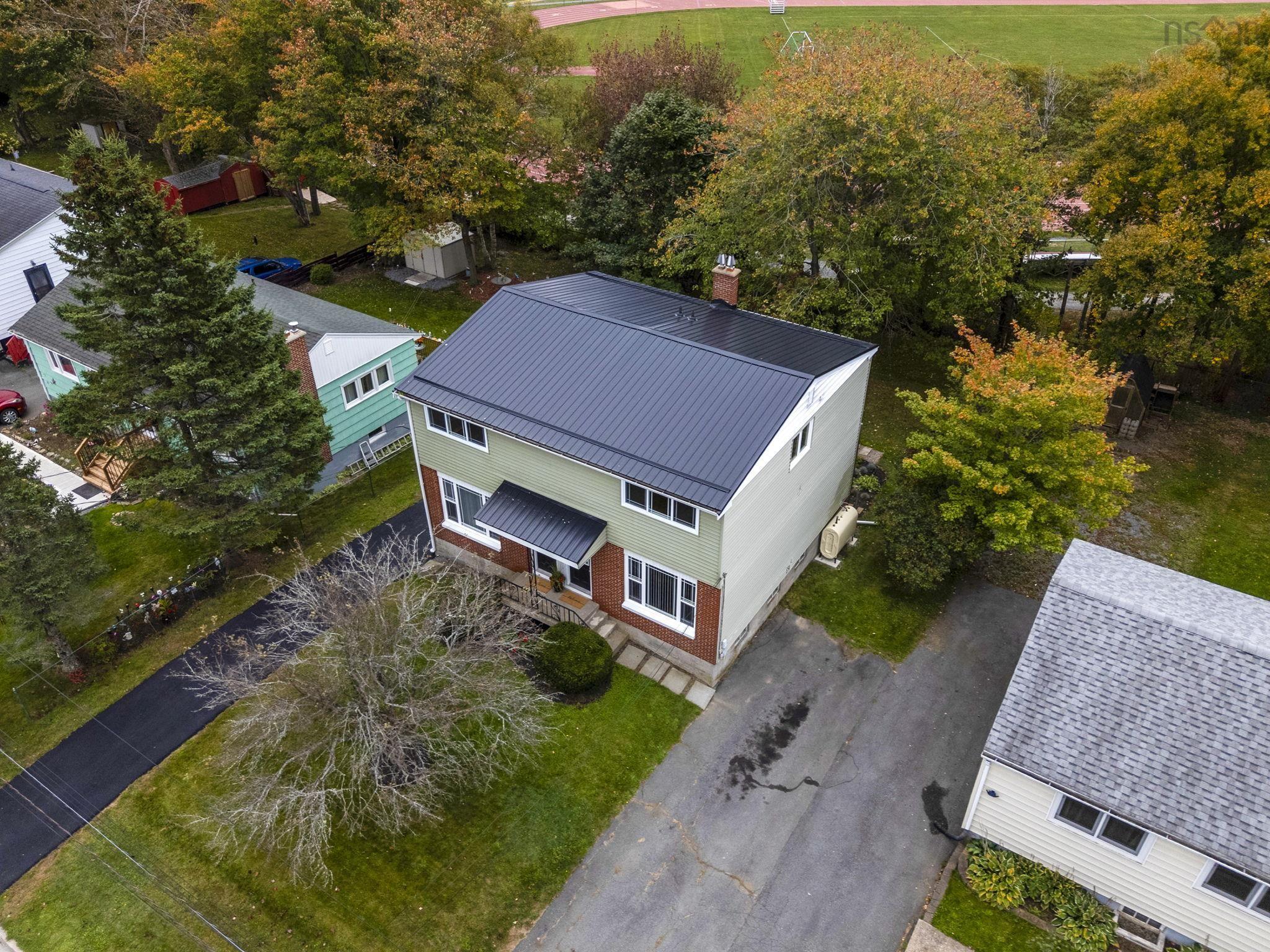 19-19 a Westwood Drive, Dartmouth, NS (MLS 202525666)