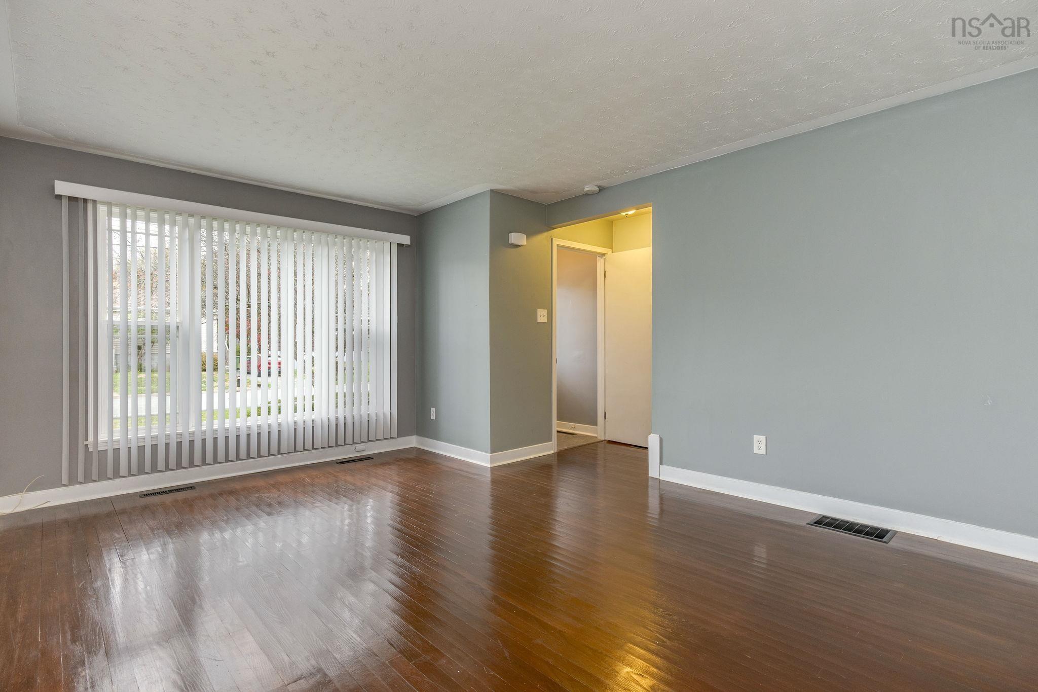 19-19 a Westwood Drive, Dartmouth, NS (MLS 202525666)