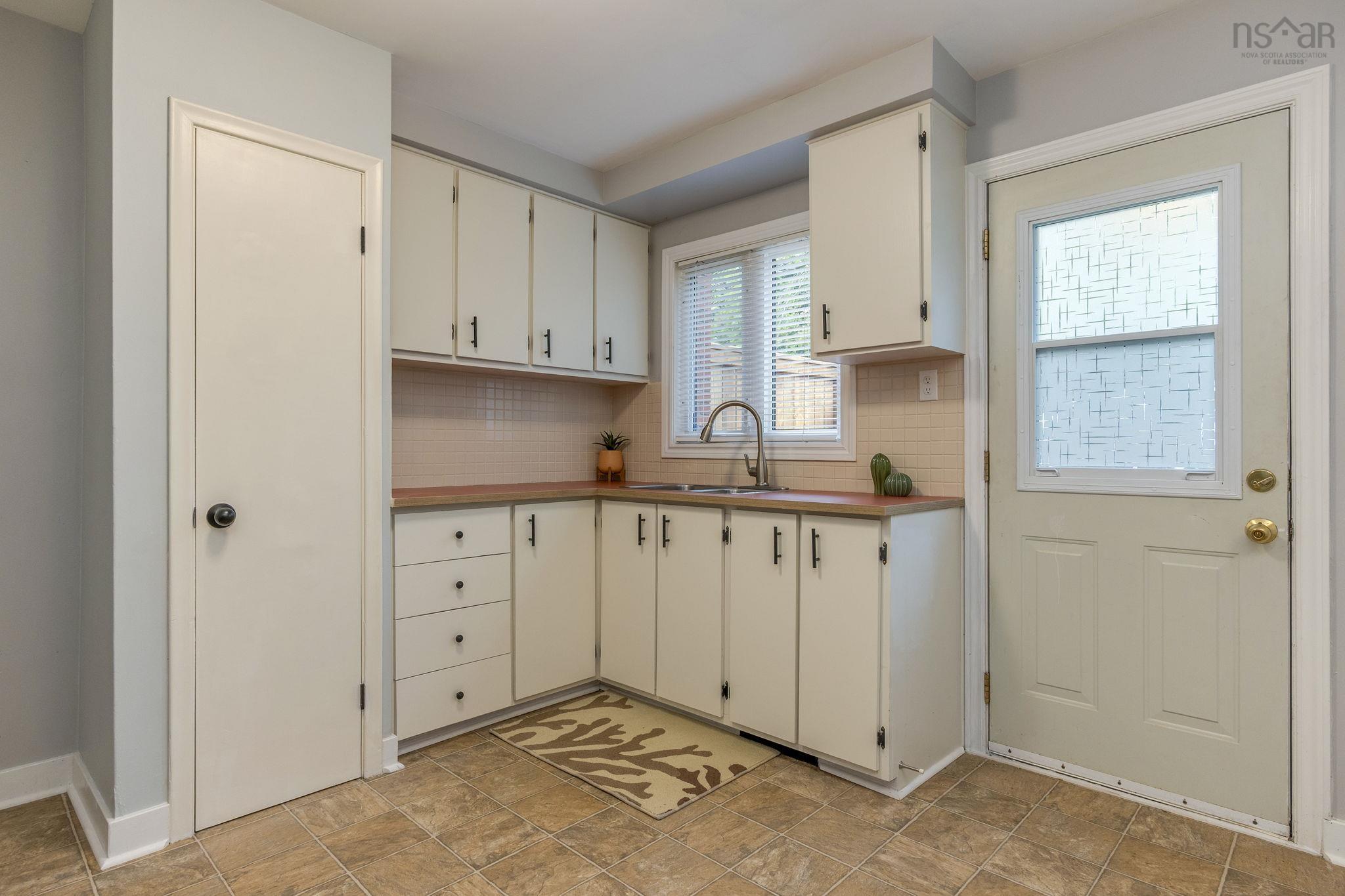 19-19 a Westwood Drive, Dartmouth, NS (MLS 202525666)