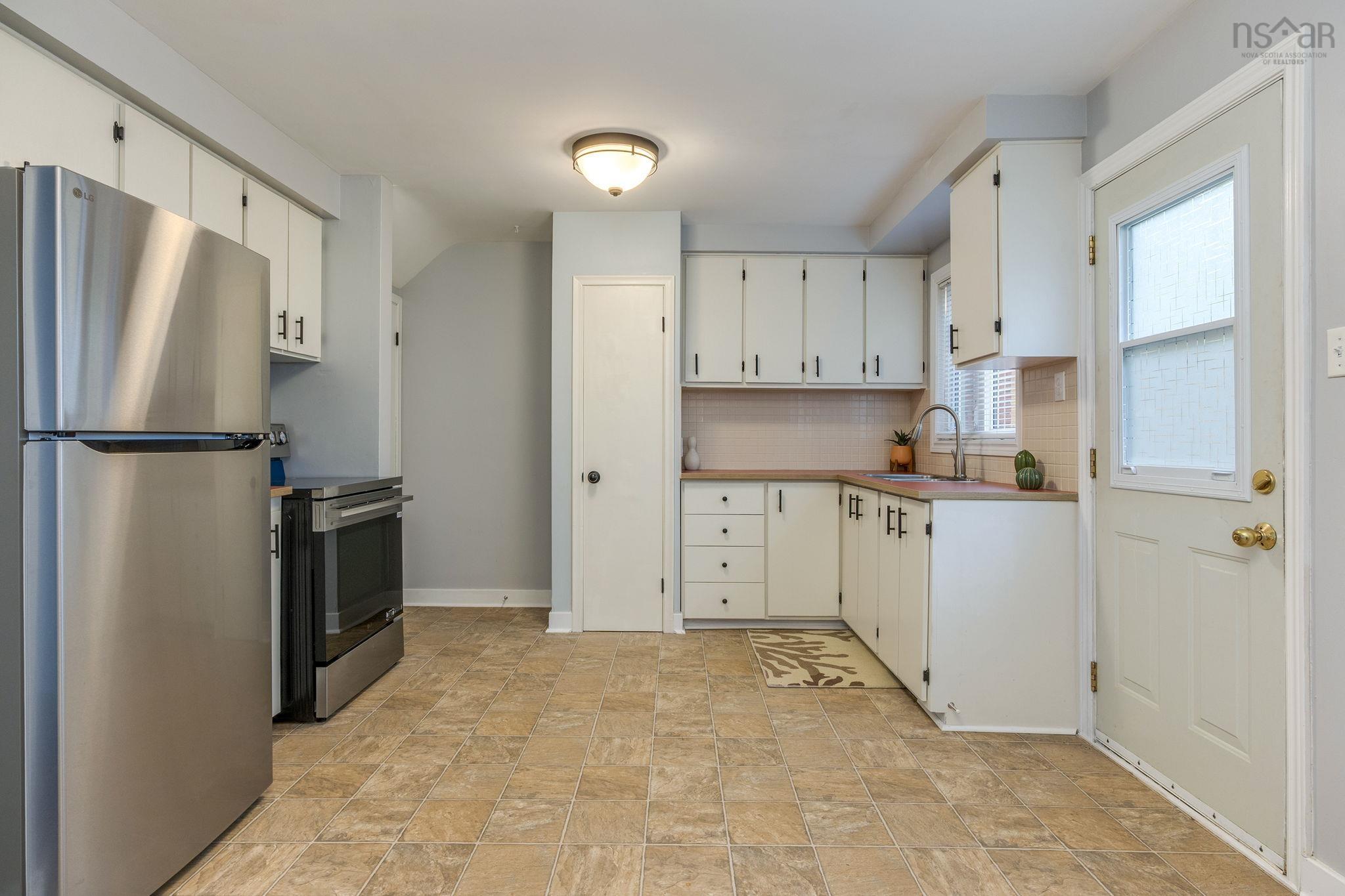 19-19 a Westwood Drive, Dartmouth, NS (MLS 202525666)