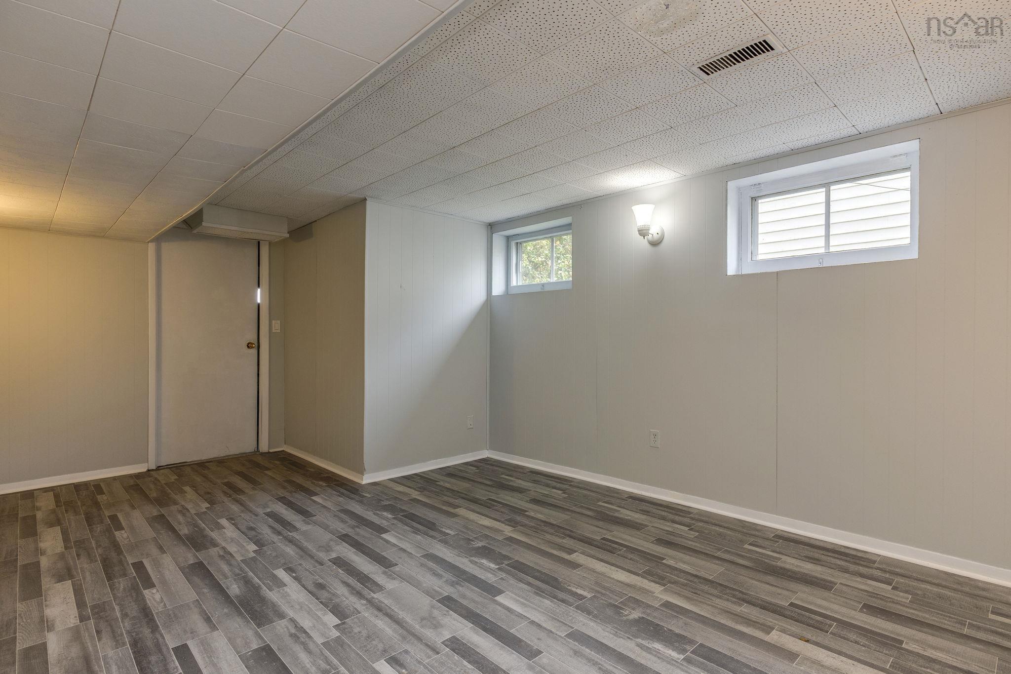 19-19 a Westwood Drive, Dartmouth, NS (MLS 202525666)