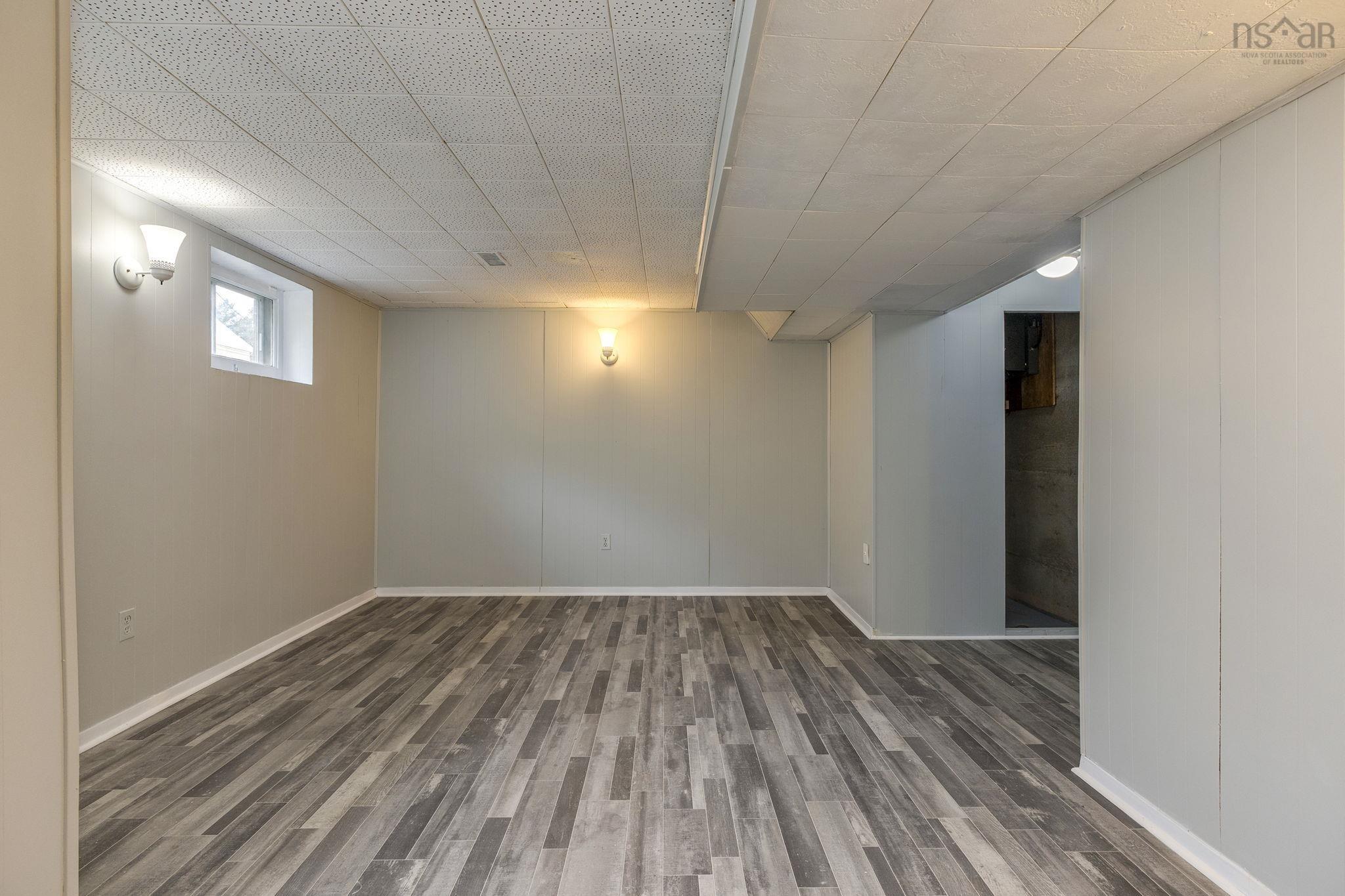 19-19 a Westwood Drive, Dartmouth, NS (MLS 202525666)