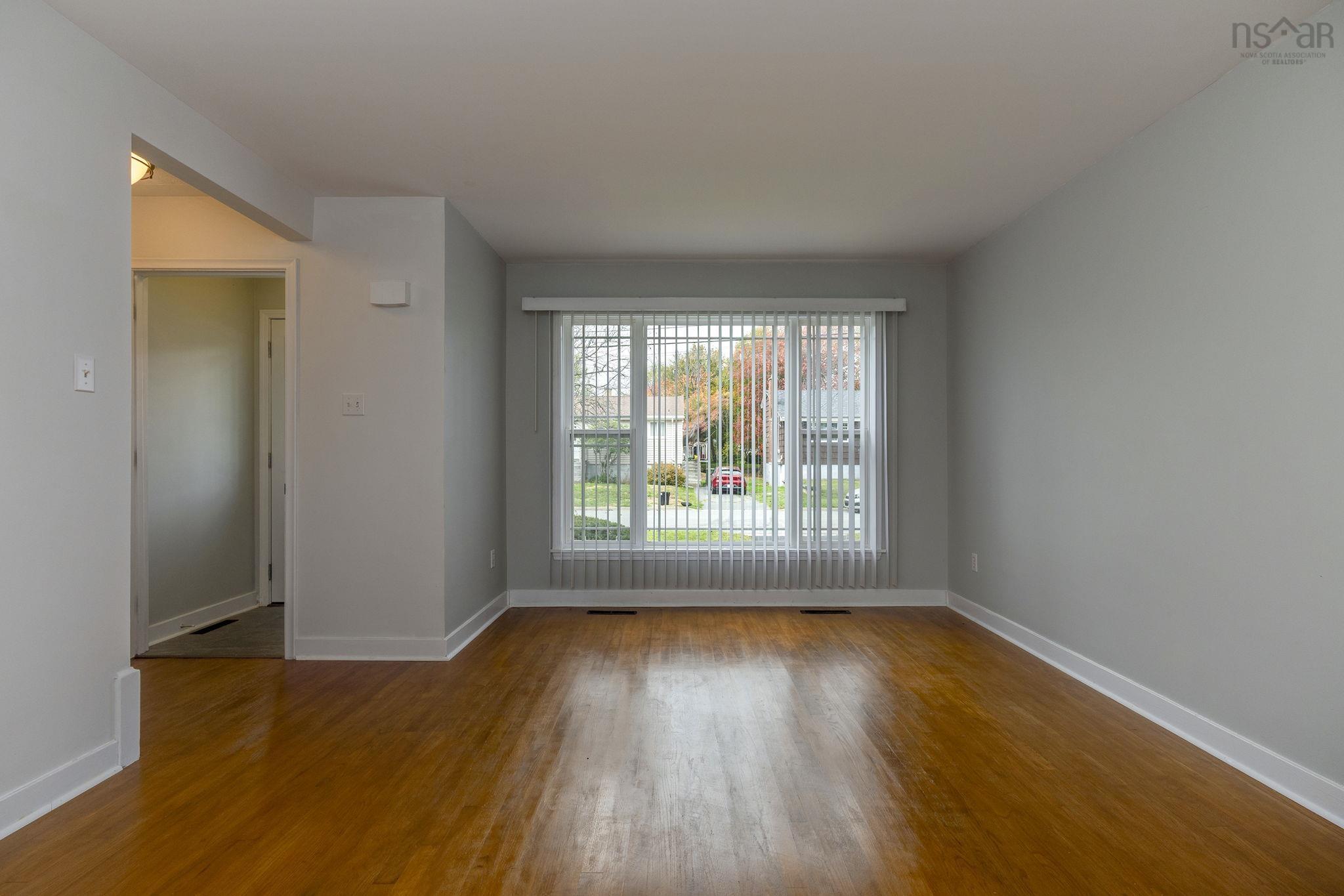 19-19 a Westwood Drive, Dartmouth, NS (MLS 202525666)