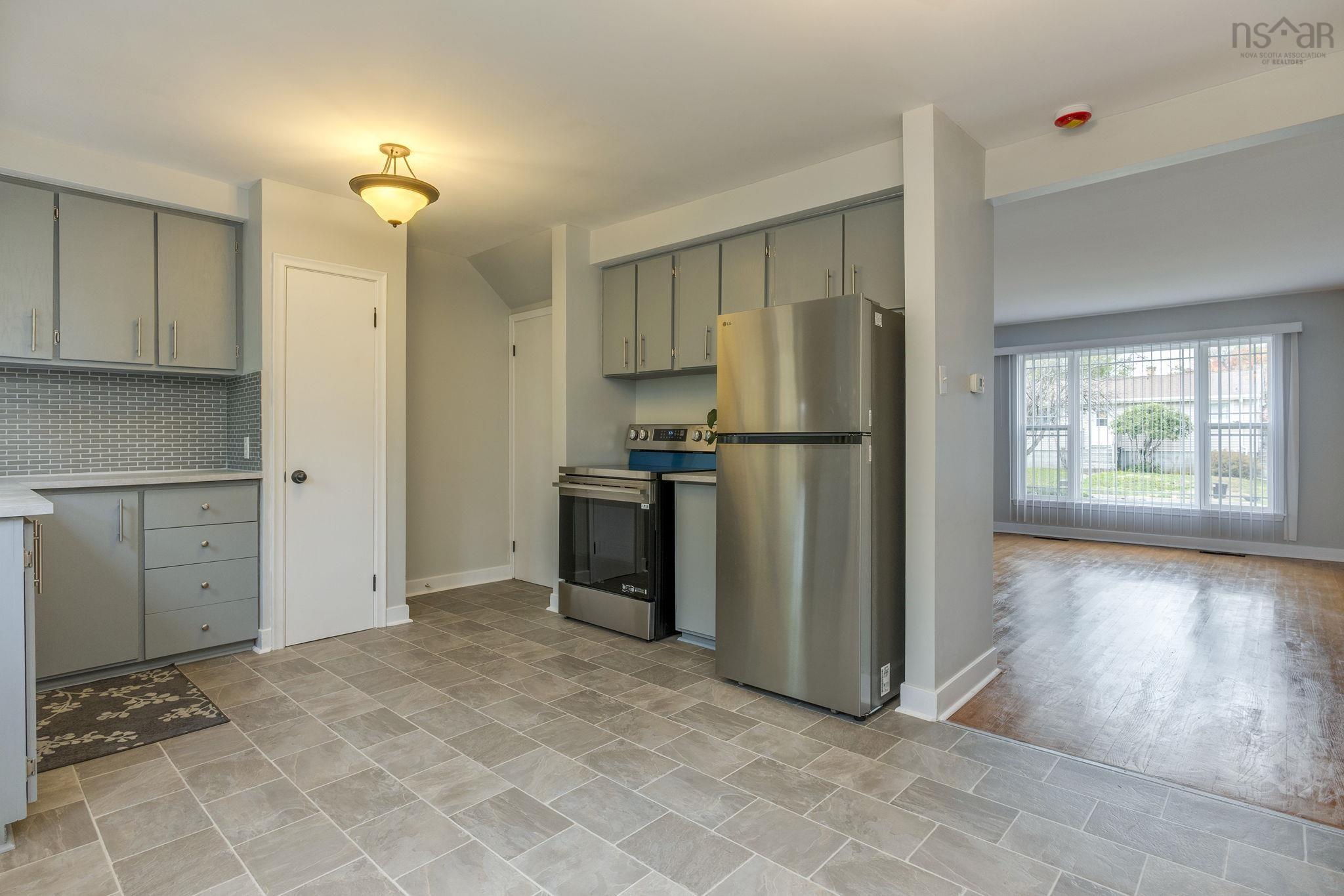 19-19 a Westwood Drive, Dartmouth, NS (MLS 202525666)